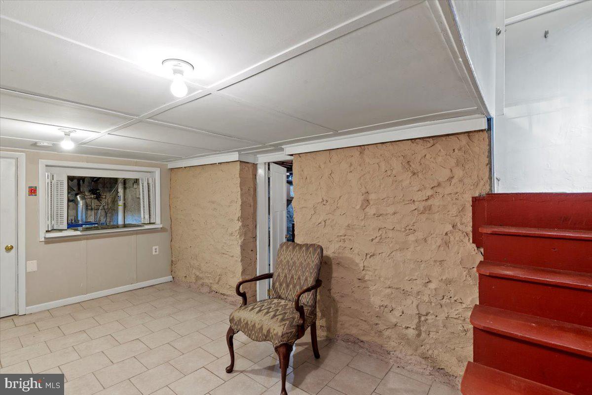 NORTH END - Residential