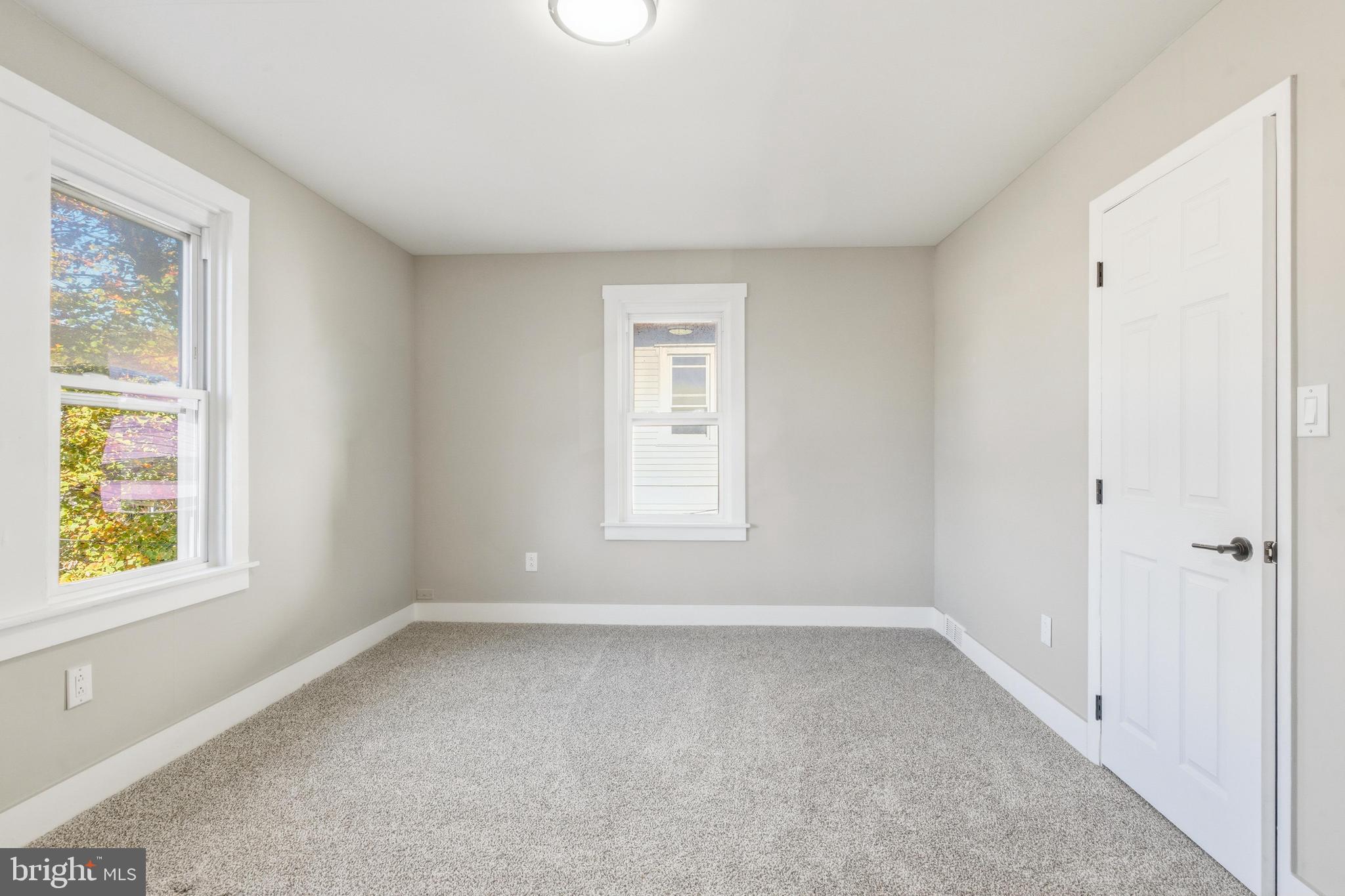 LYNNWOOD - Residential