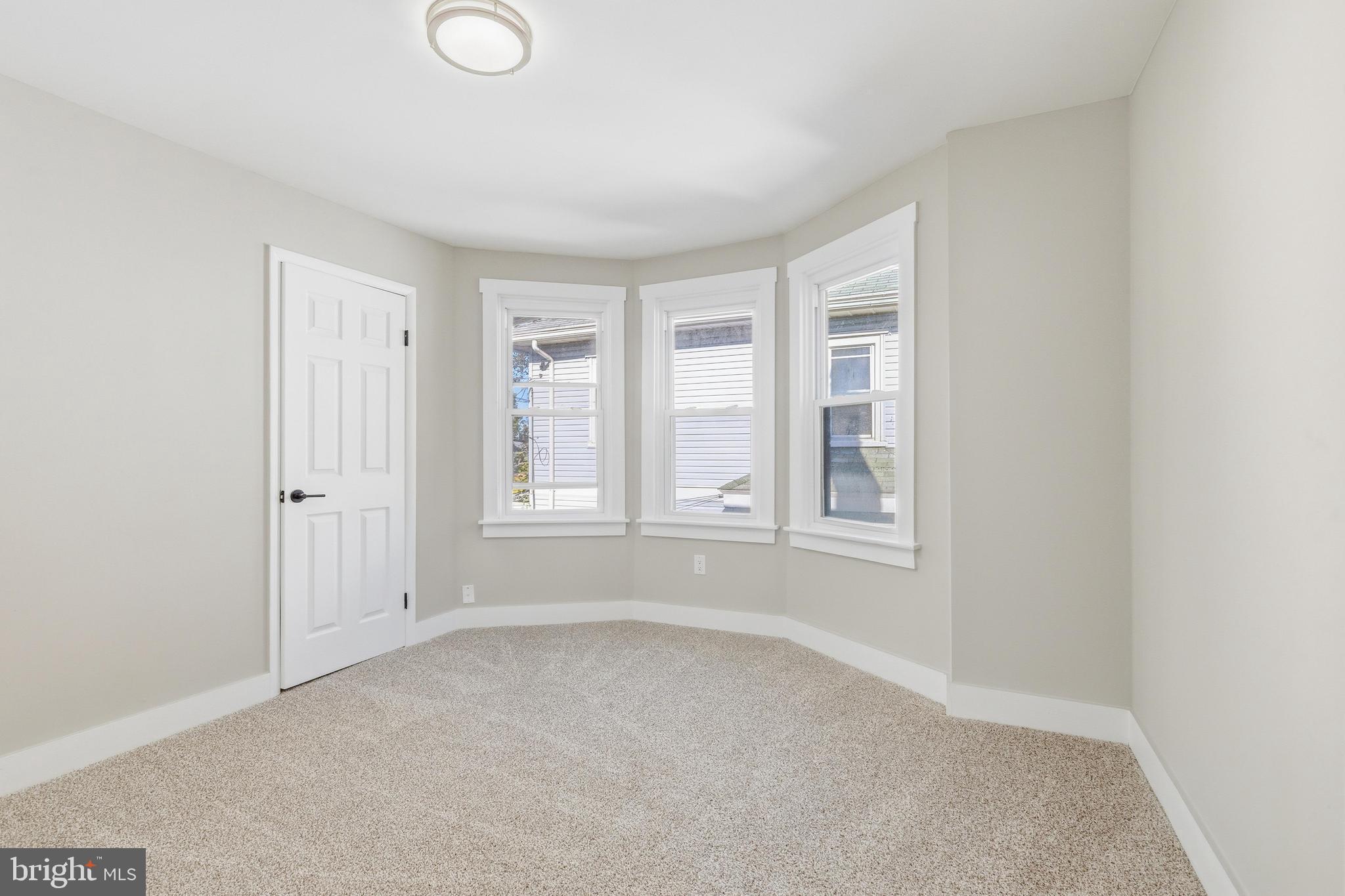 LYNNWOOD - Residential