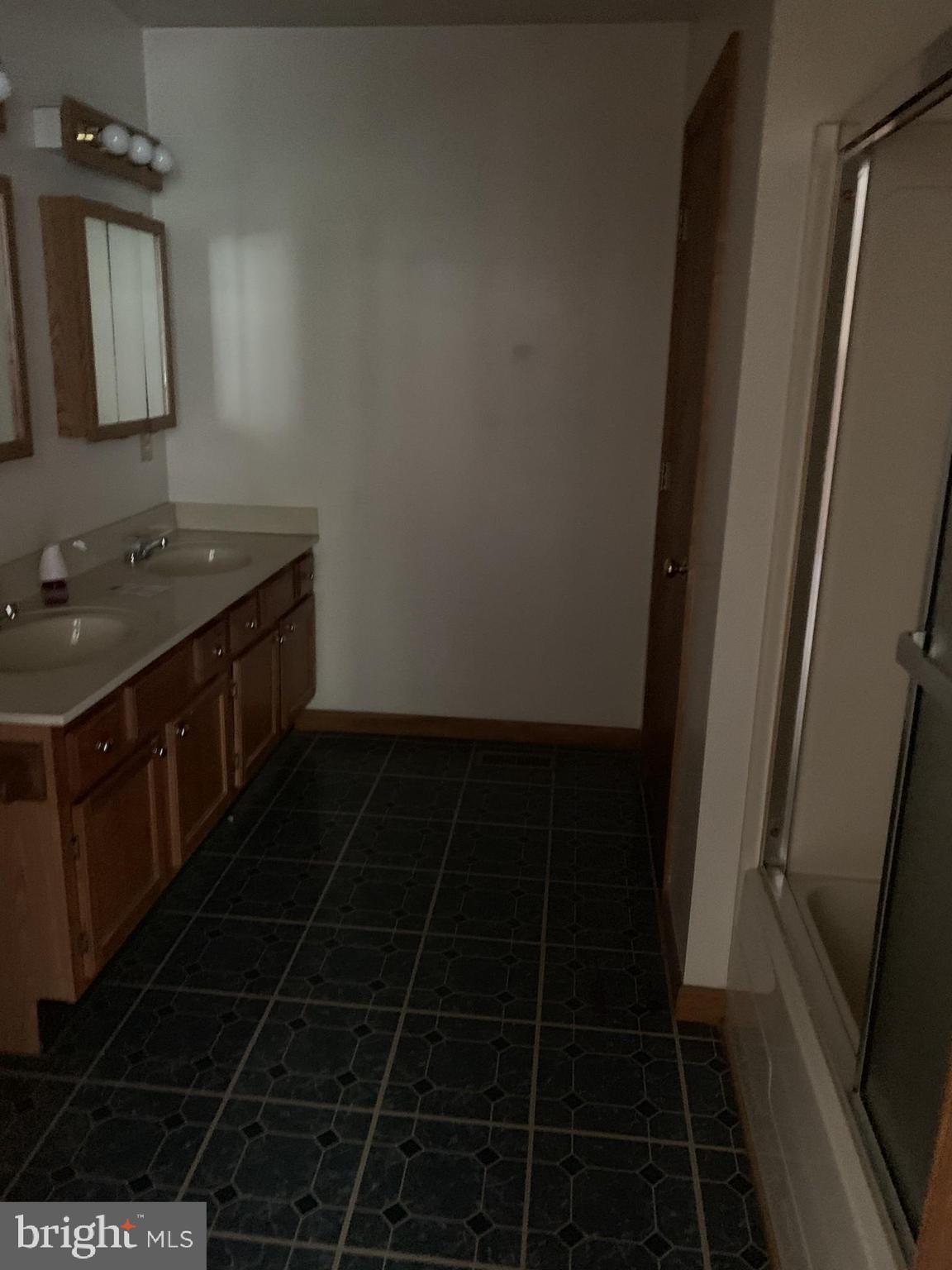 SEVERN - Residential