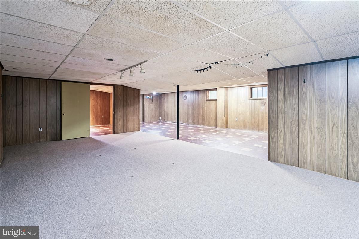 KENWOOD PARK - Residential