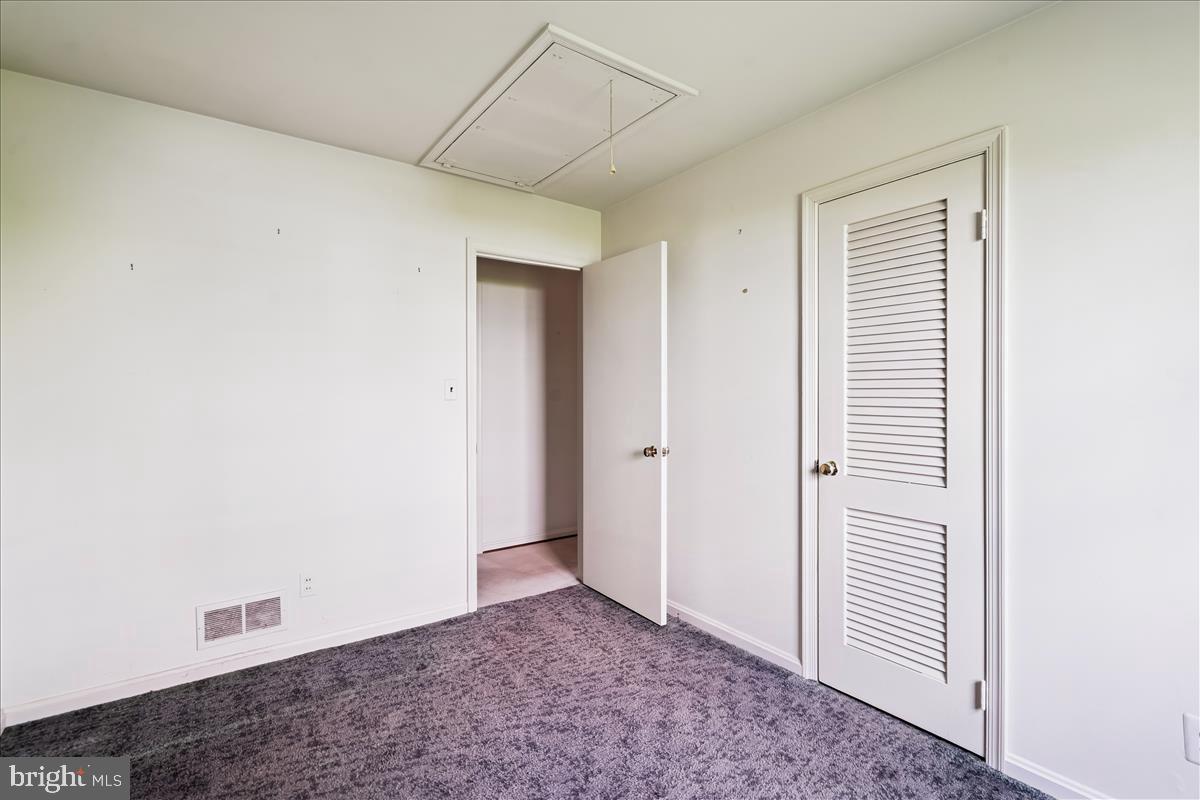 KENWOOD PARK - Residential