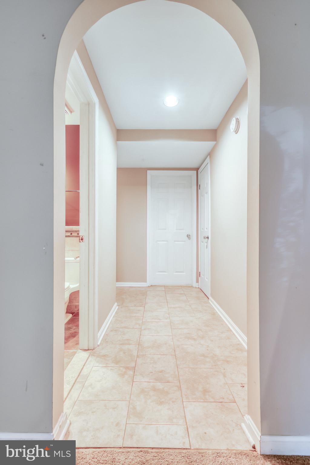 HUNTER VILLAGE - Residential