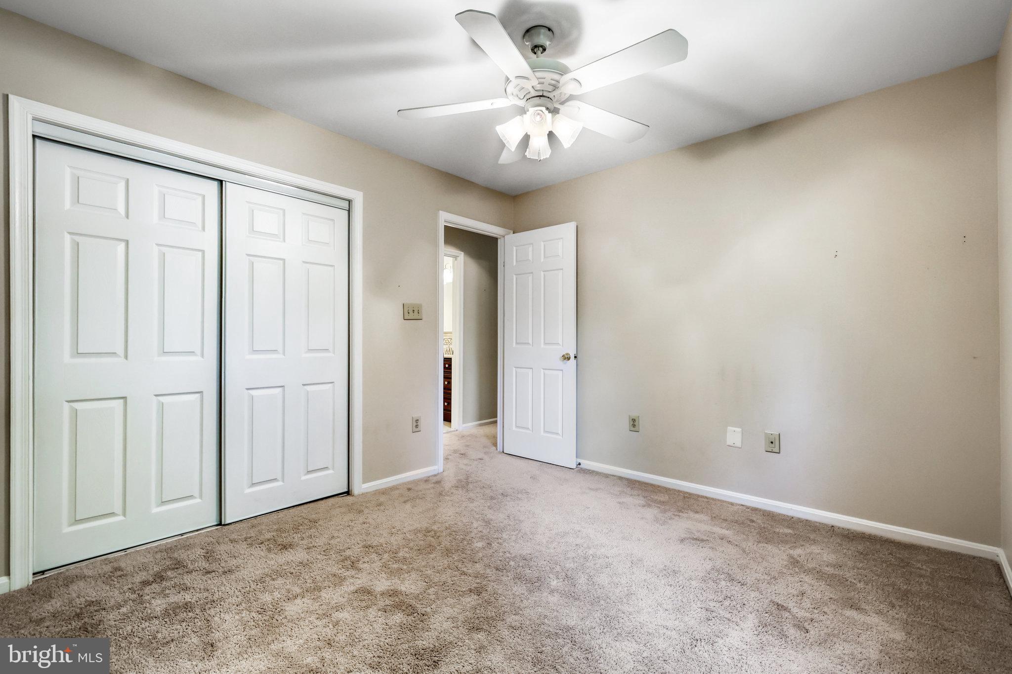 HUNTER VILLAGE - Residential