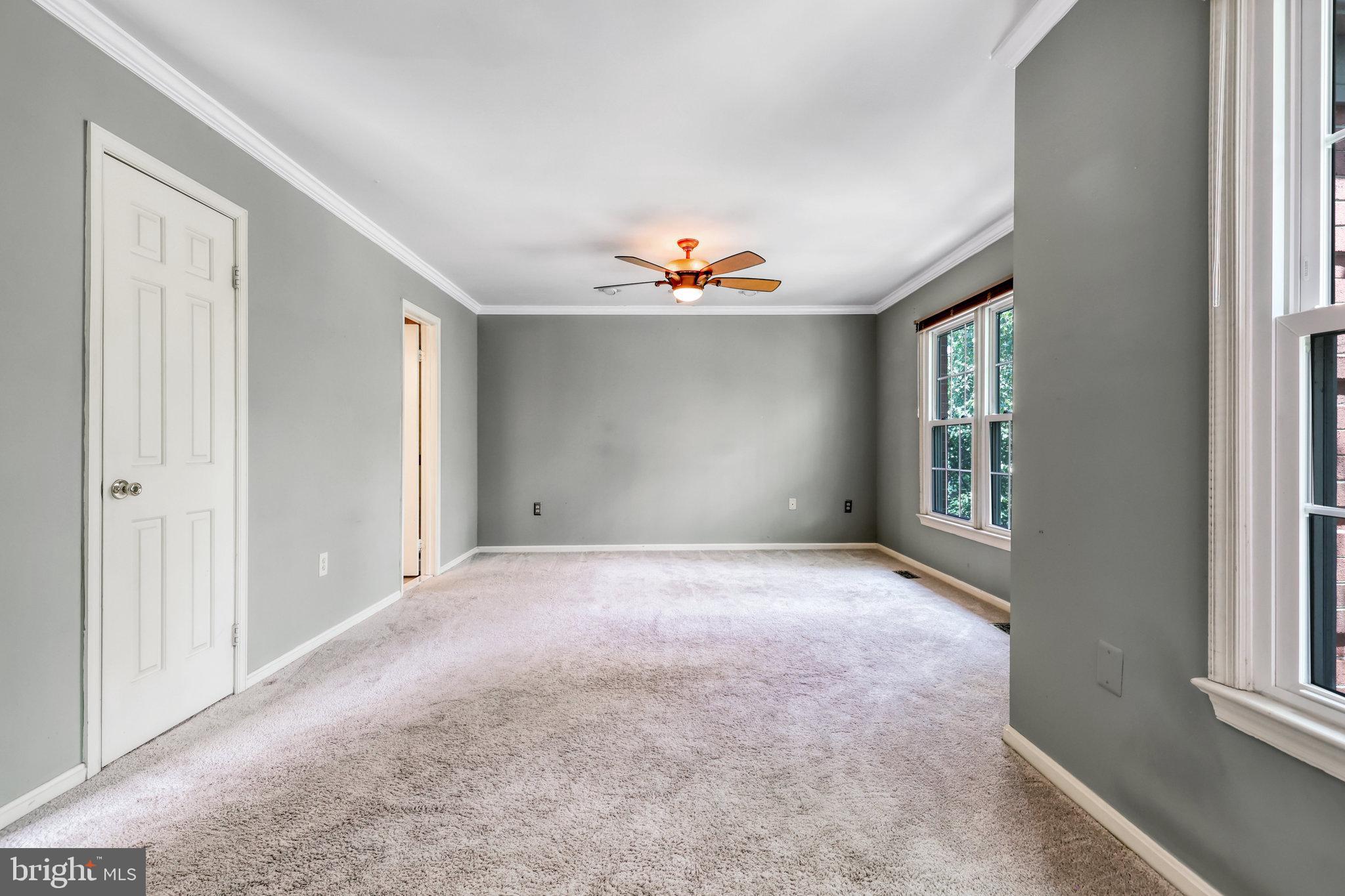 HUNTER VILLAGE - Residential