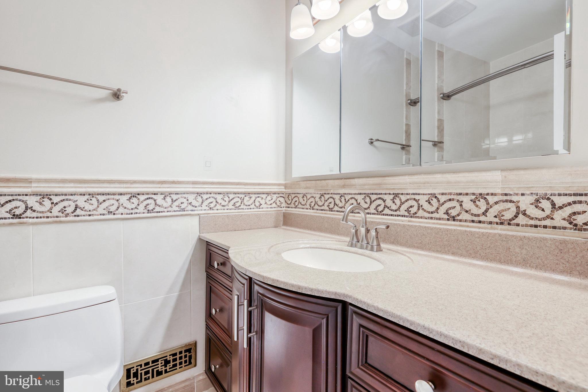 HUNTER VILLAGE - Residential