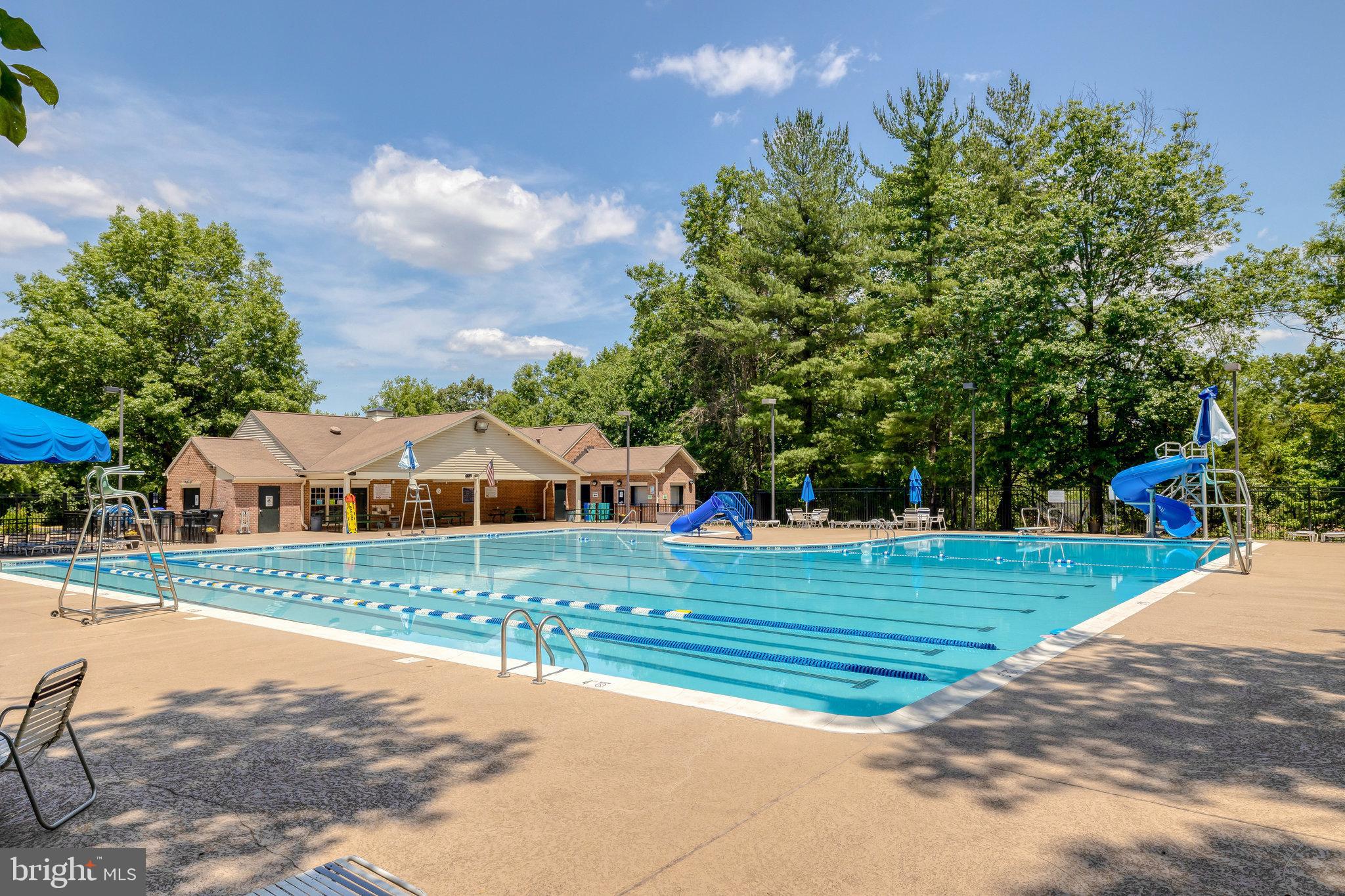 HUNTER VILLAGE - Residential