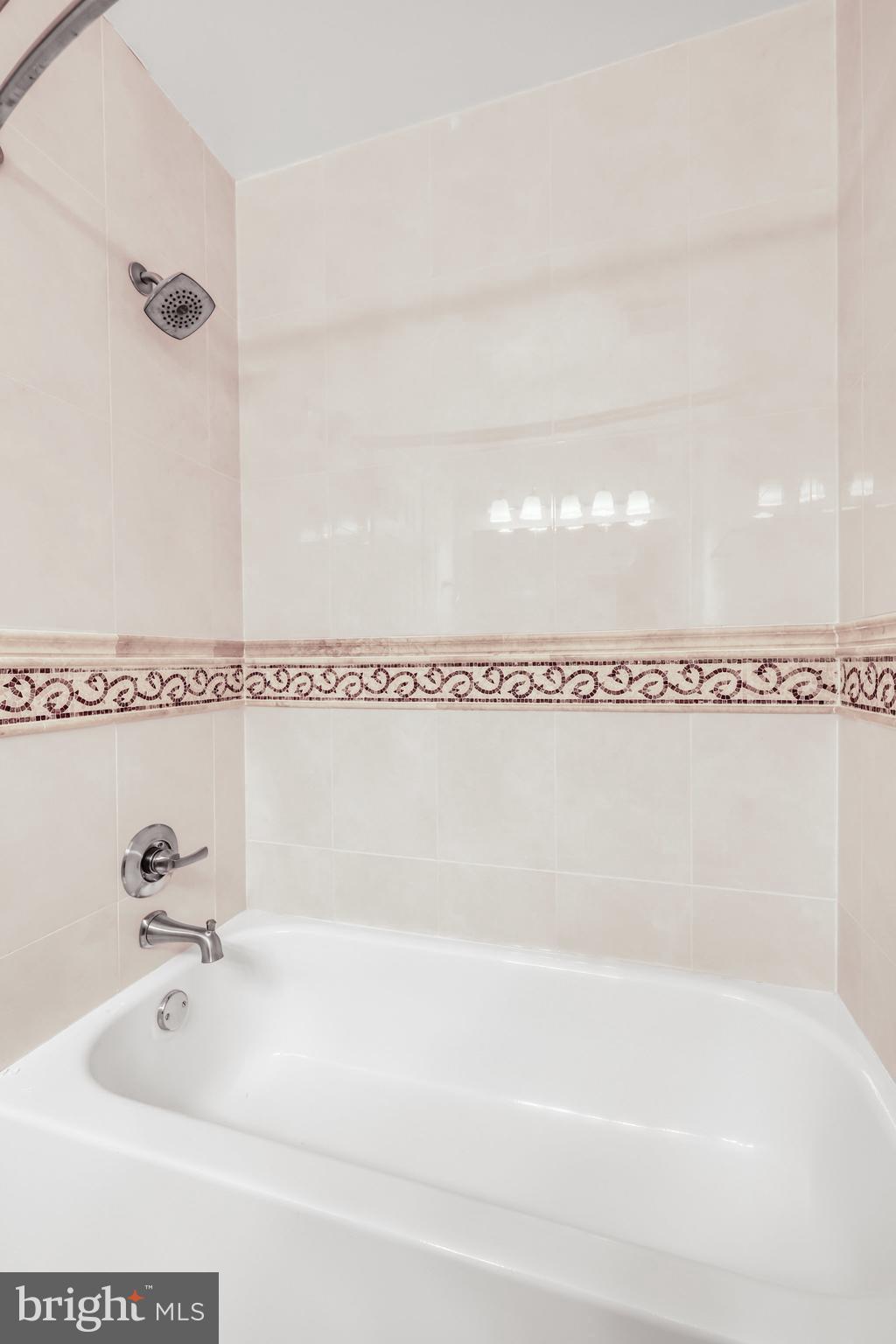 HUNTER VILLAGE - Residential