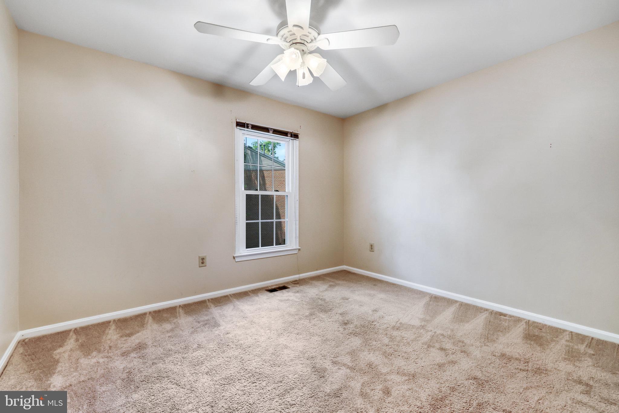 HUNTER VILLAGE - Residential