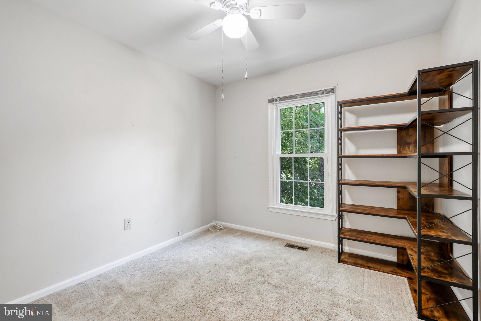 HUNTER VILLAGE - Residential