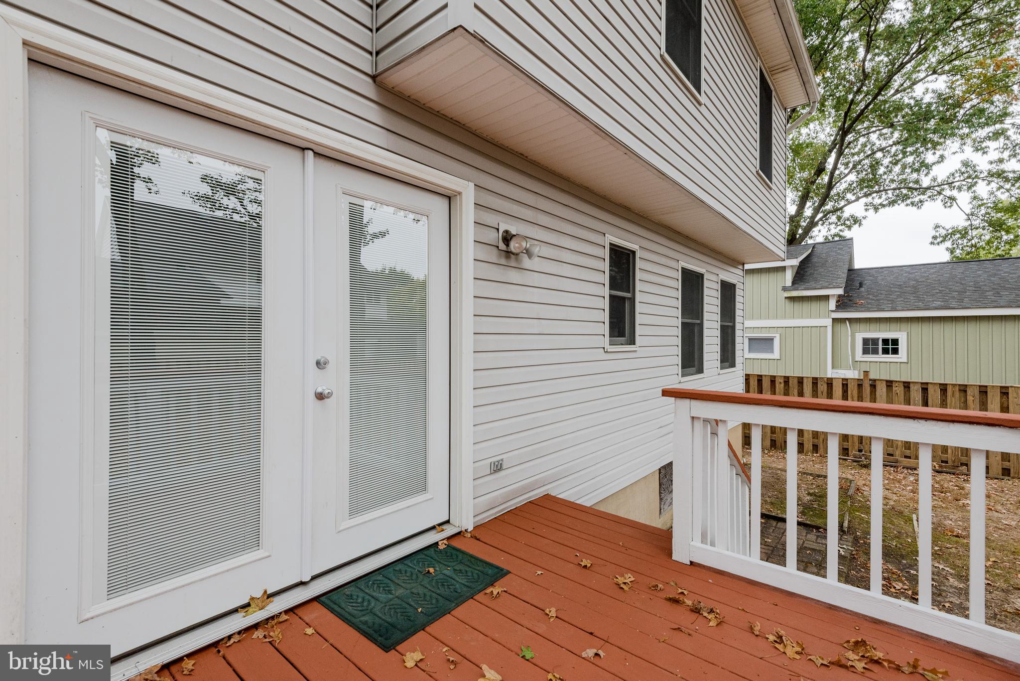 CEDARHURST ON THE BAY - Residential