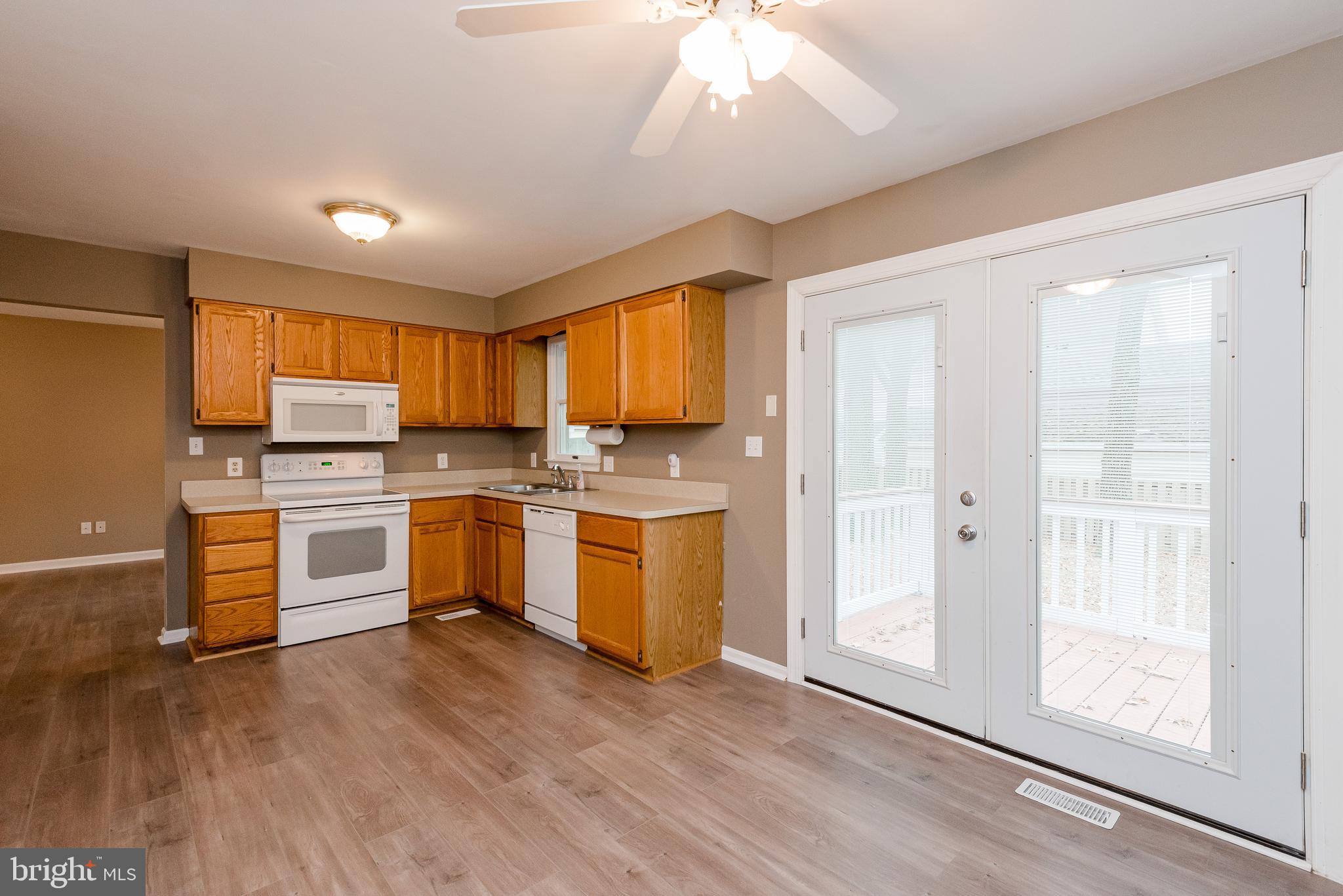 CEDARHURST ON THE BAY - Residential