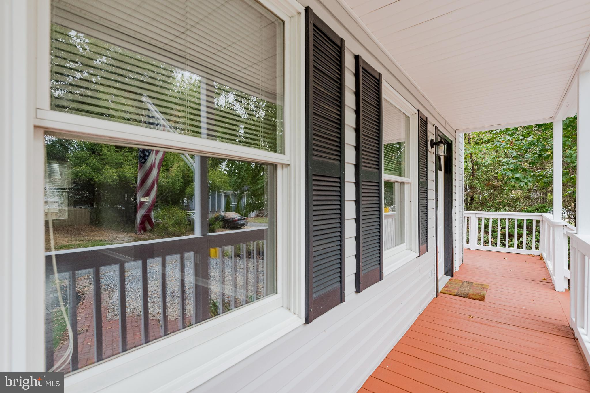 CEDARHURST ON THE BAY - Residential