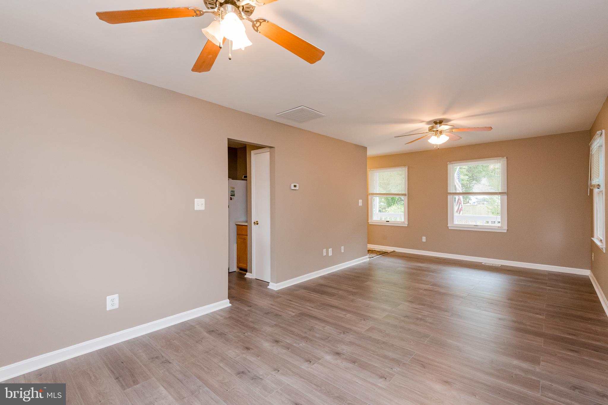 CEDARHURST ON THE BAY - Residential