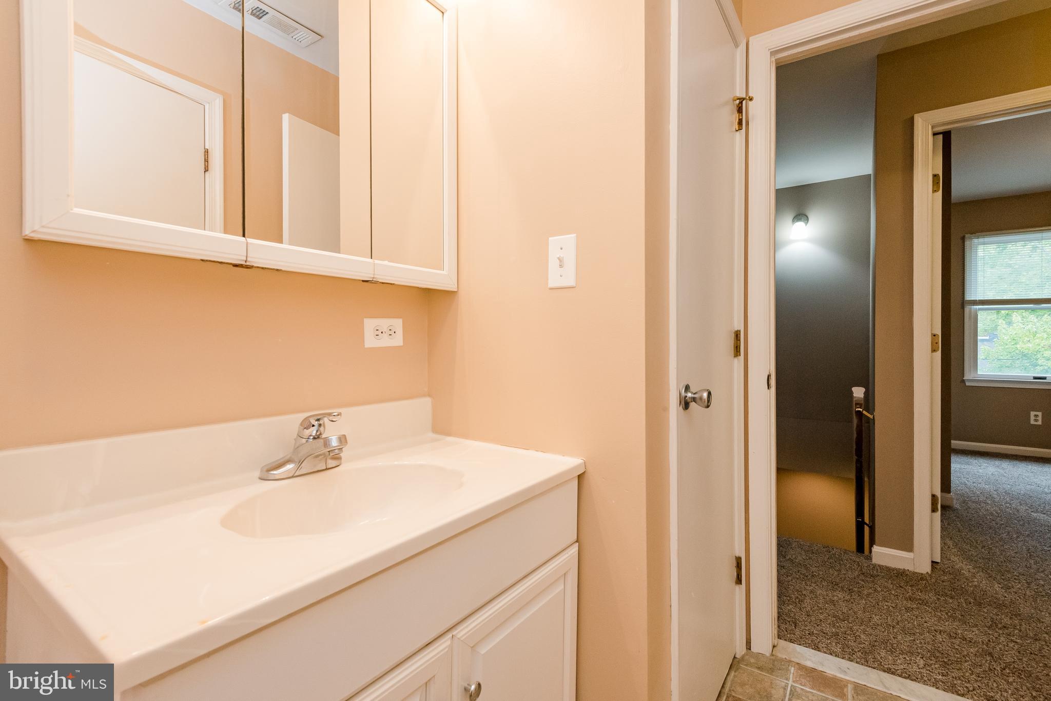 CEDARHURST ON THE BAY - Residential