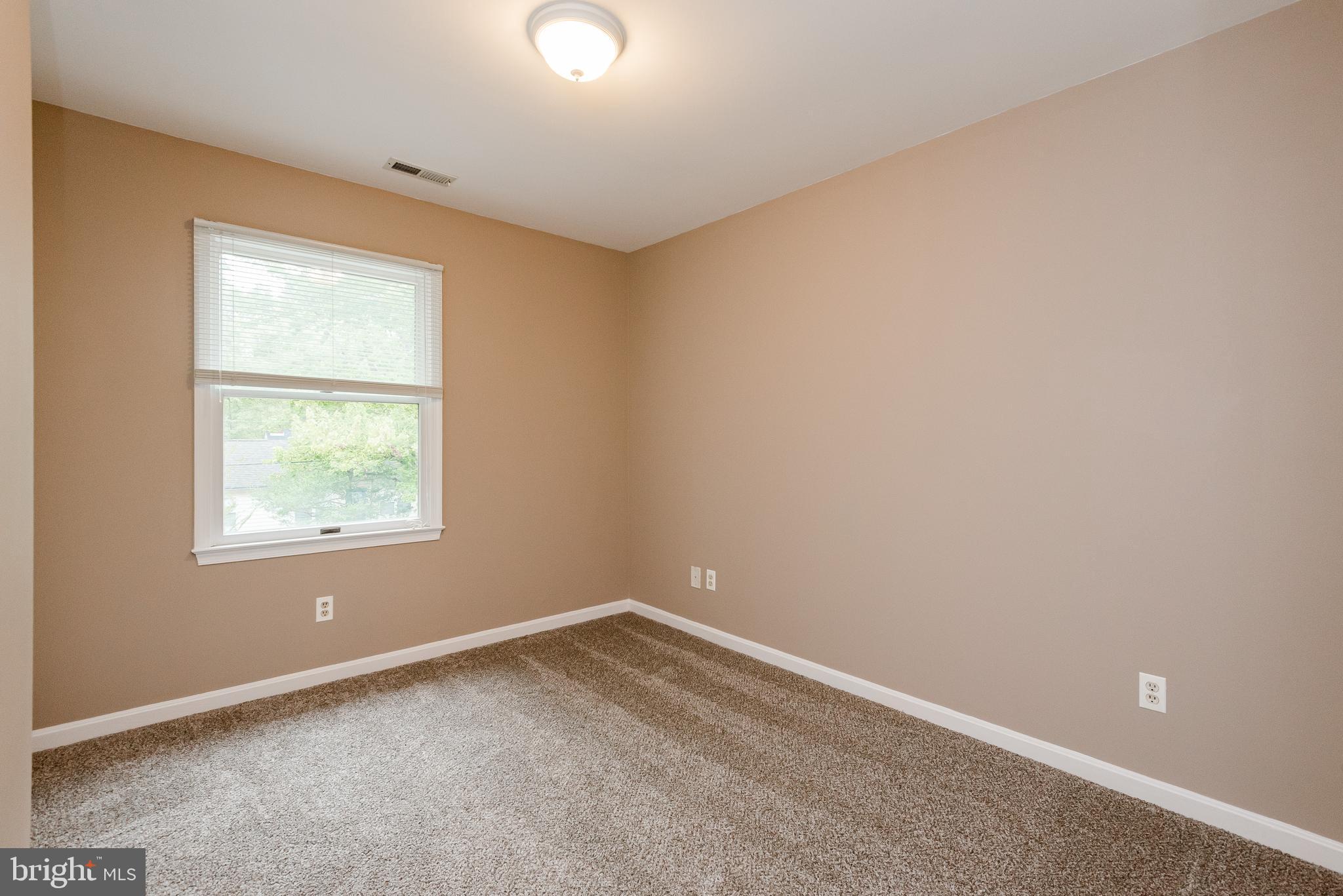 CEDARHURST ON THE BAY - Residential