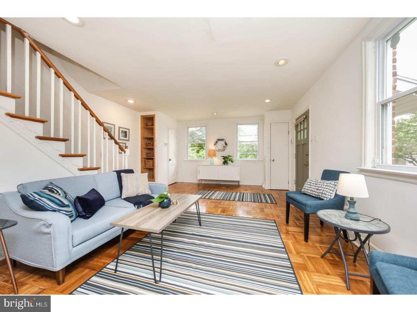 CHESTNUT HILL - Residential