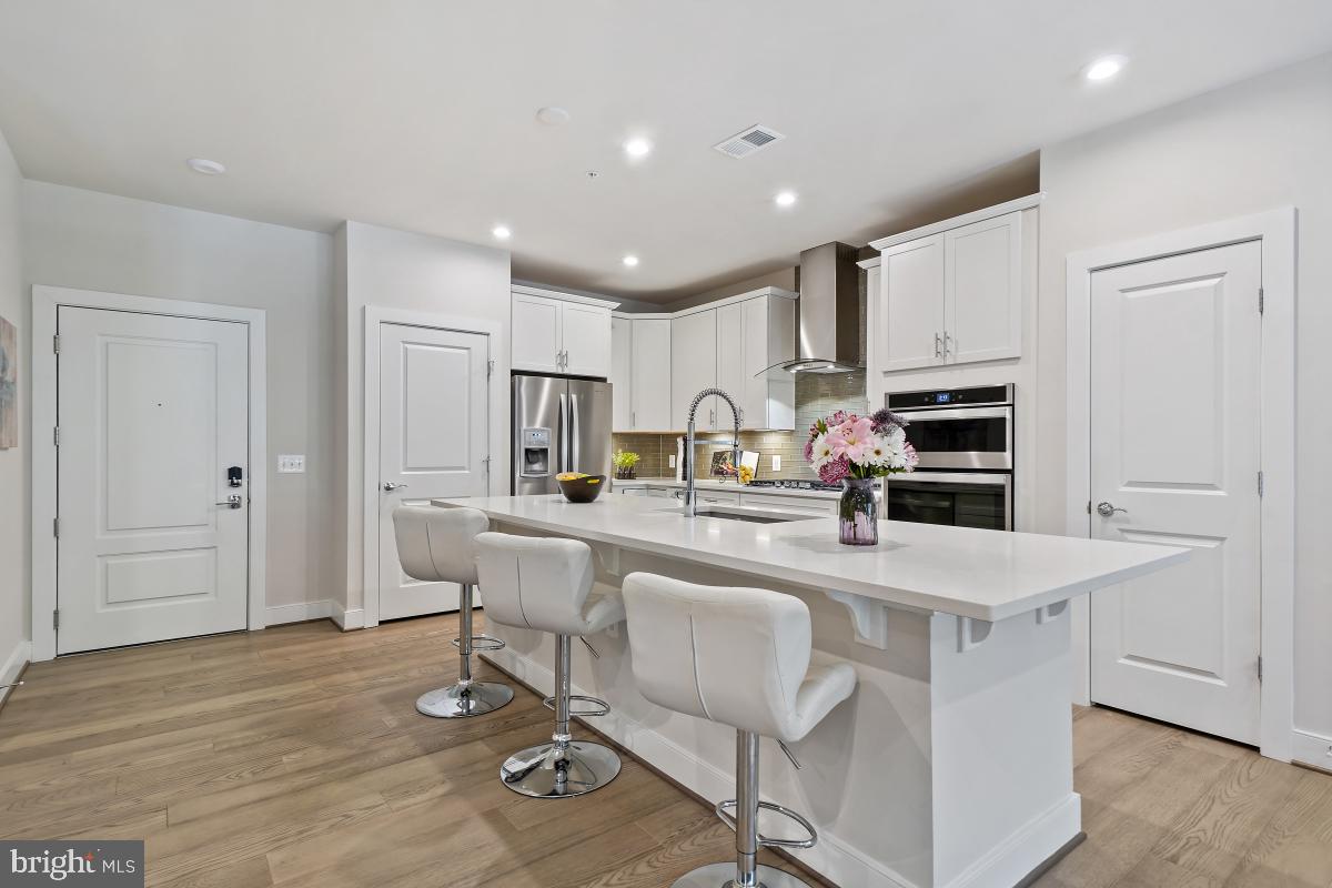 2319 FIELD POINT ROAD 107