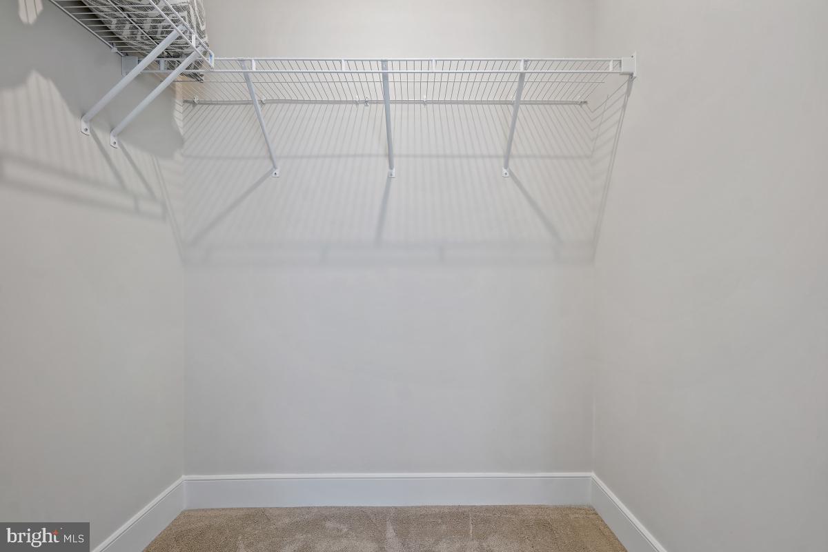 METROPARK AT ARROWBROOK - Residential