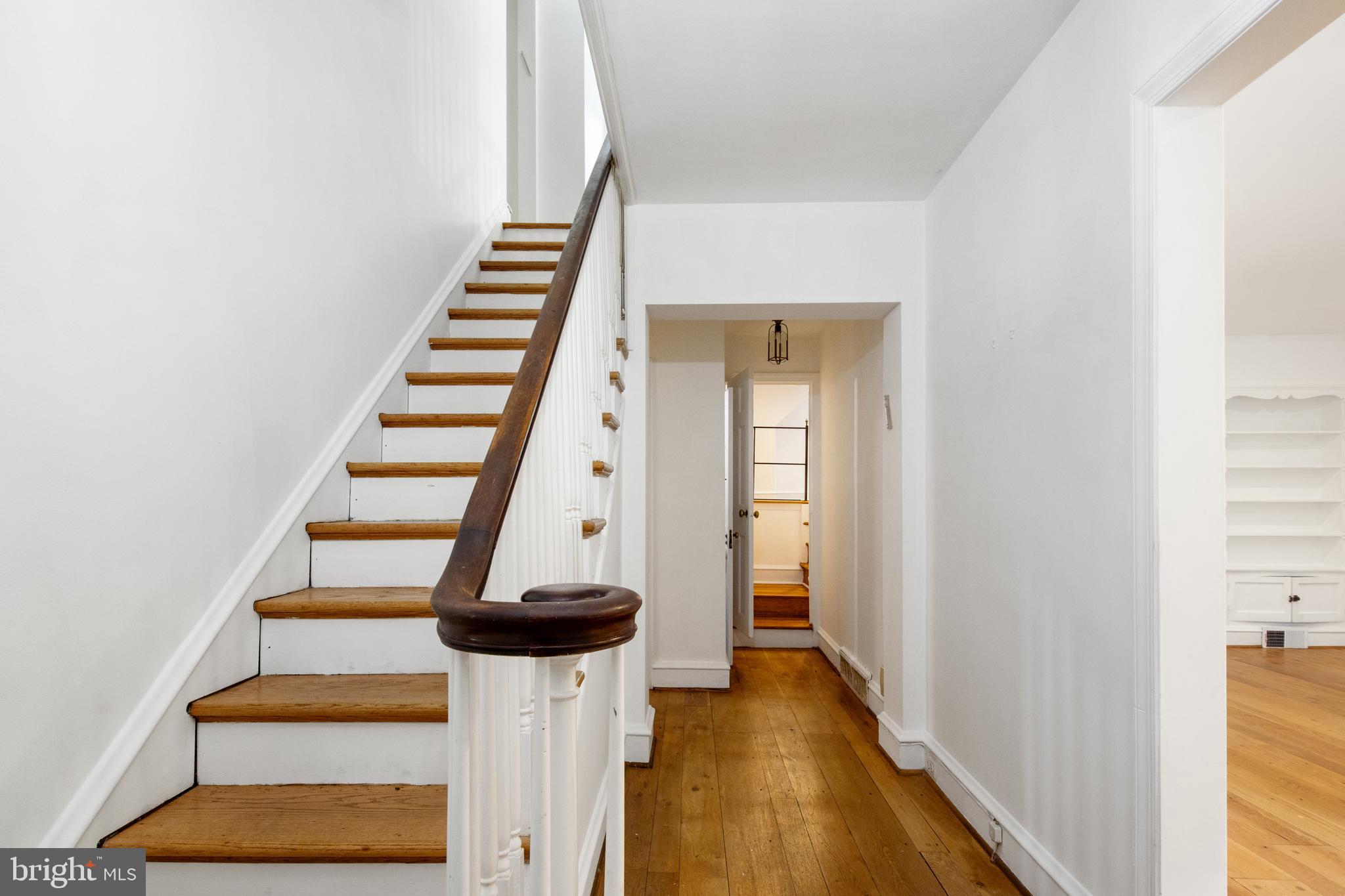 ELKINS PARK - Residential