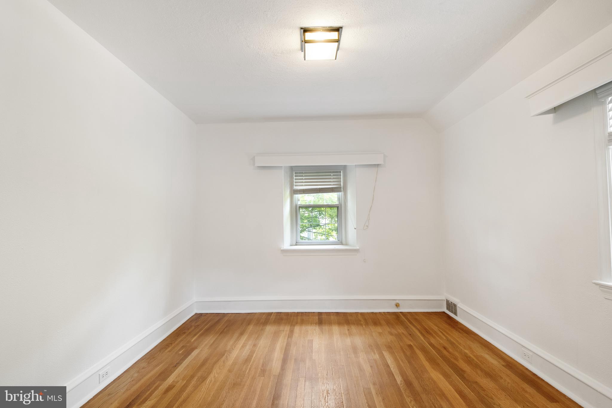 ELKINS PARK - Residential