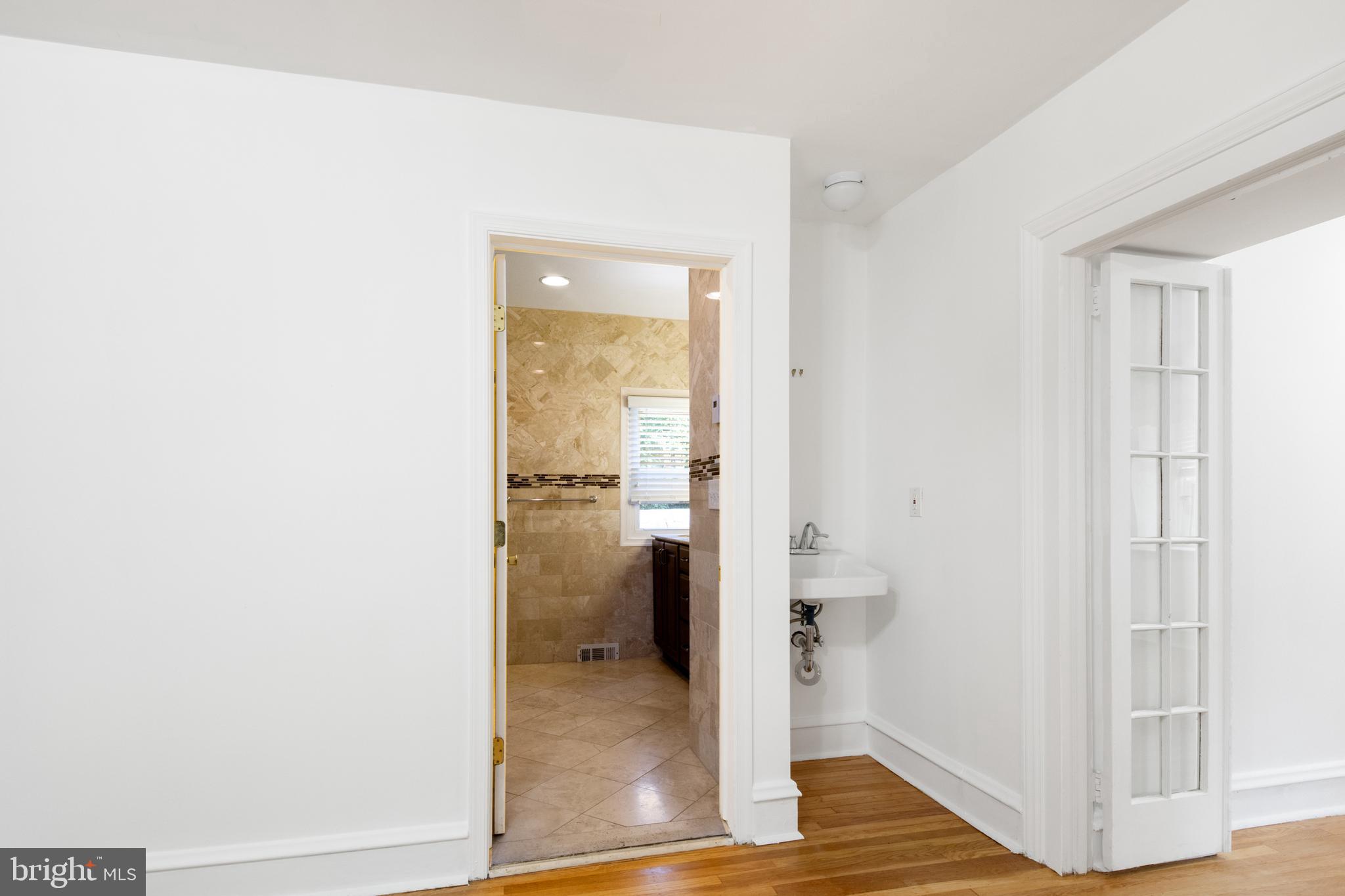 ELKINS PARK - Residential