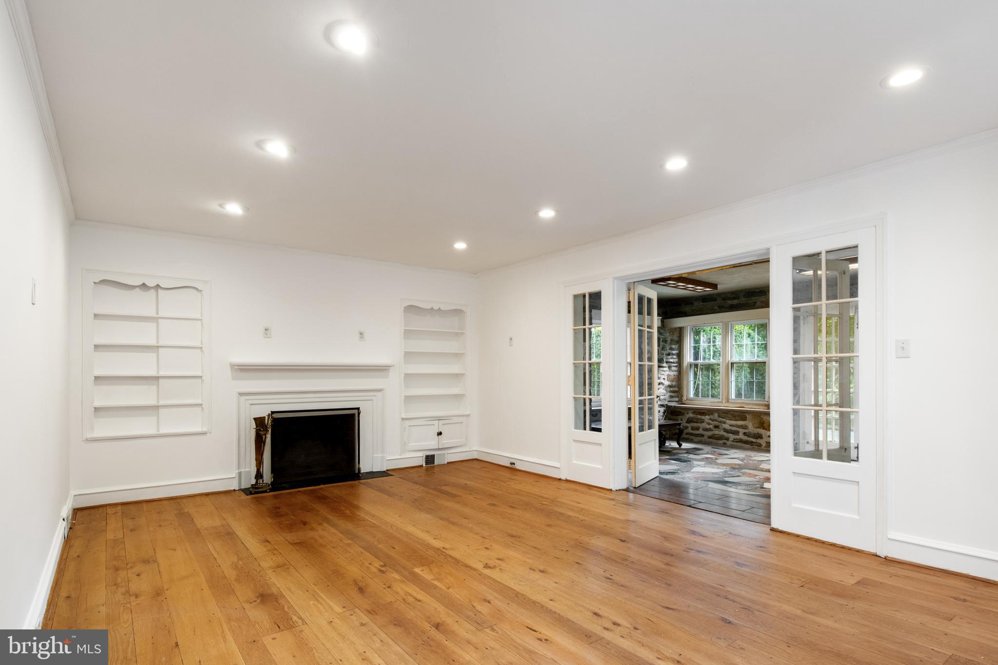 ELKINS PARK - Residential
