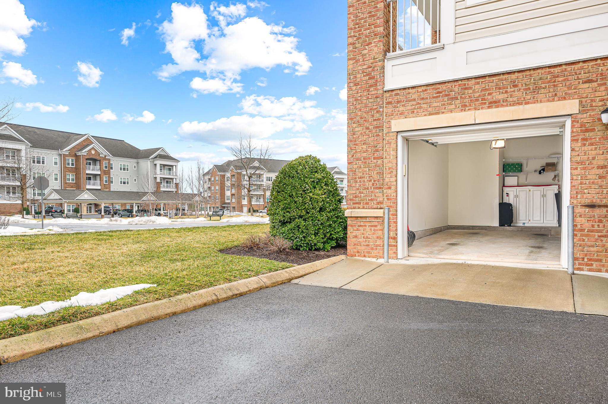 POTOMAC GREEN CONDOMINIUM - Residential