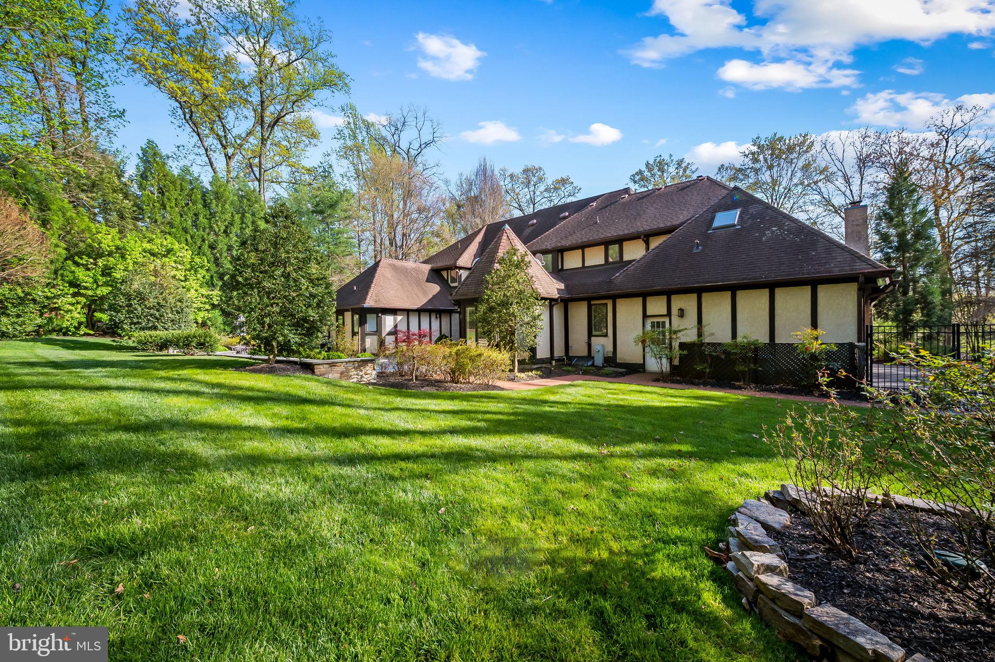 IVY HILL - Residential