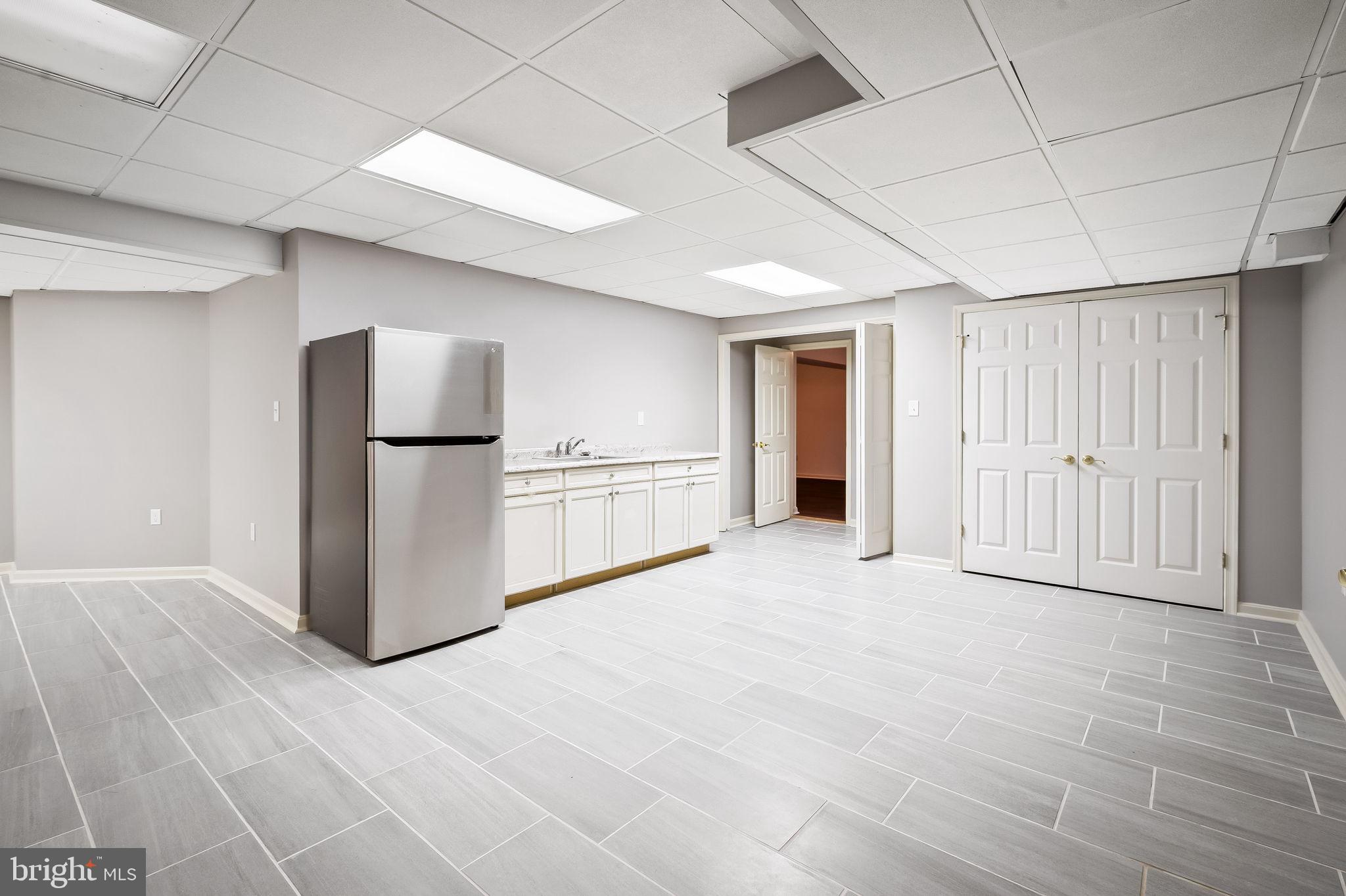 IVY HILL - Residential