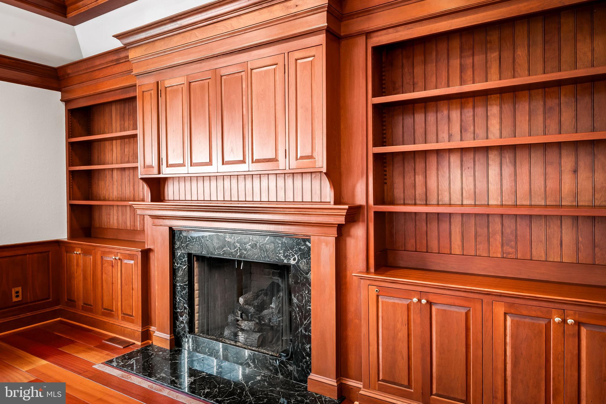 IVY HILL - Residential