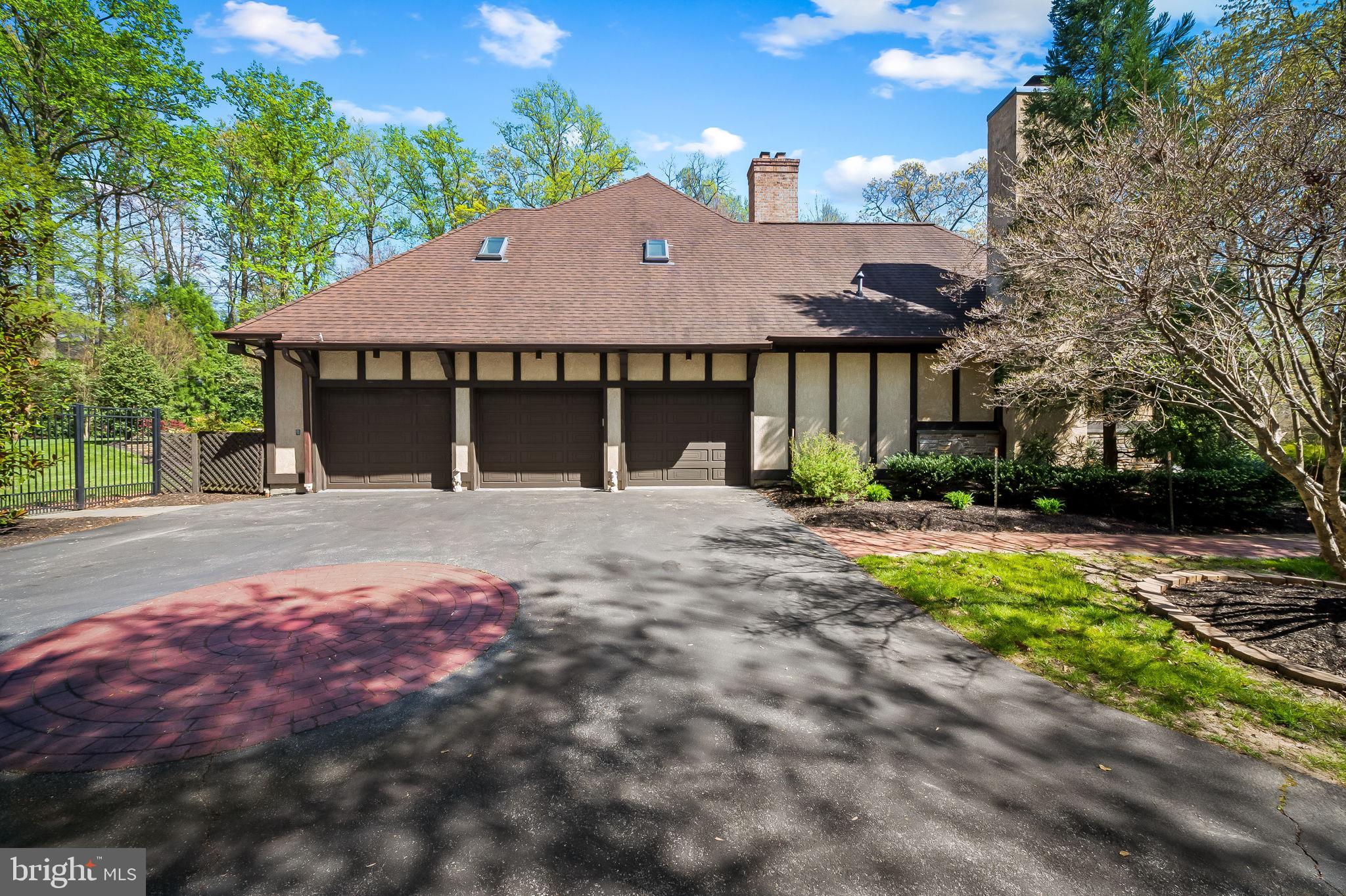 IVY HILL - Residential