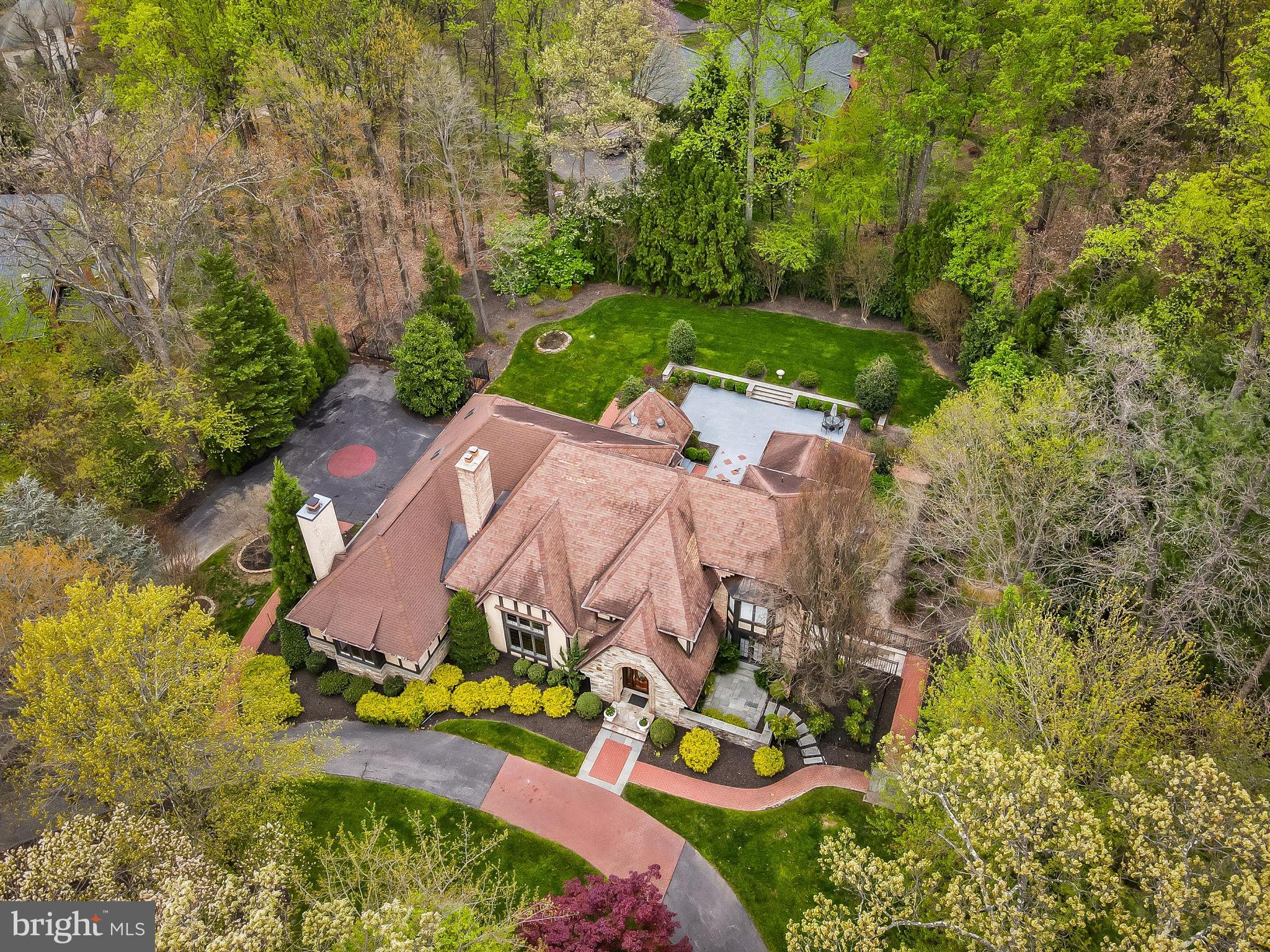 IVY HILL - Residential