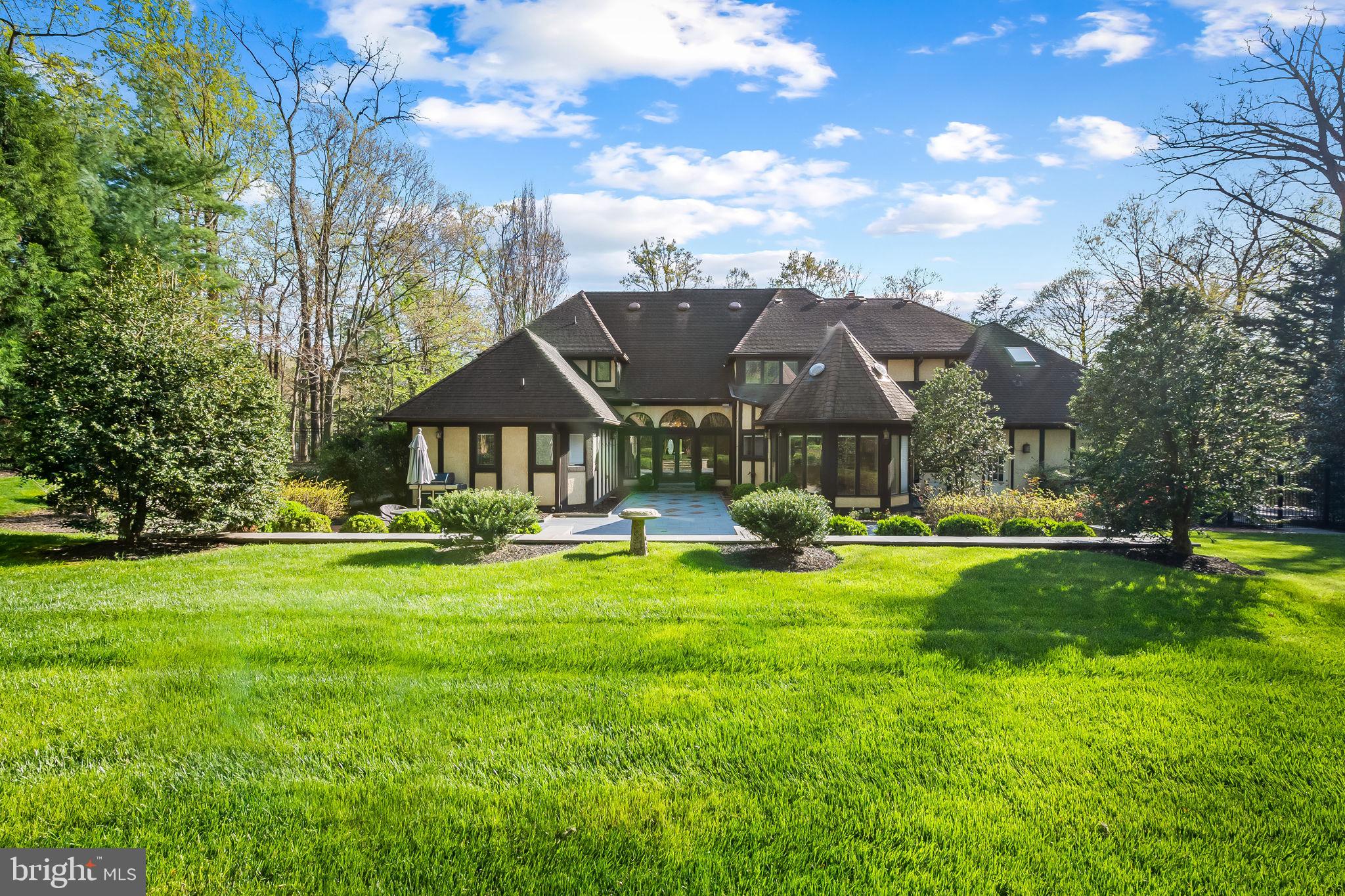 IVY HILL - Residential