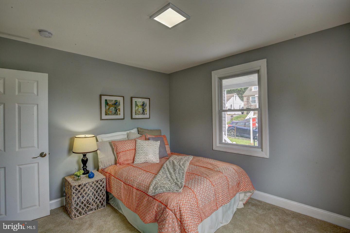 ROSEMONT - Residential