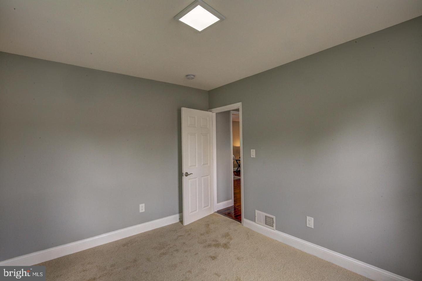 ROSEMONT - Residential