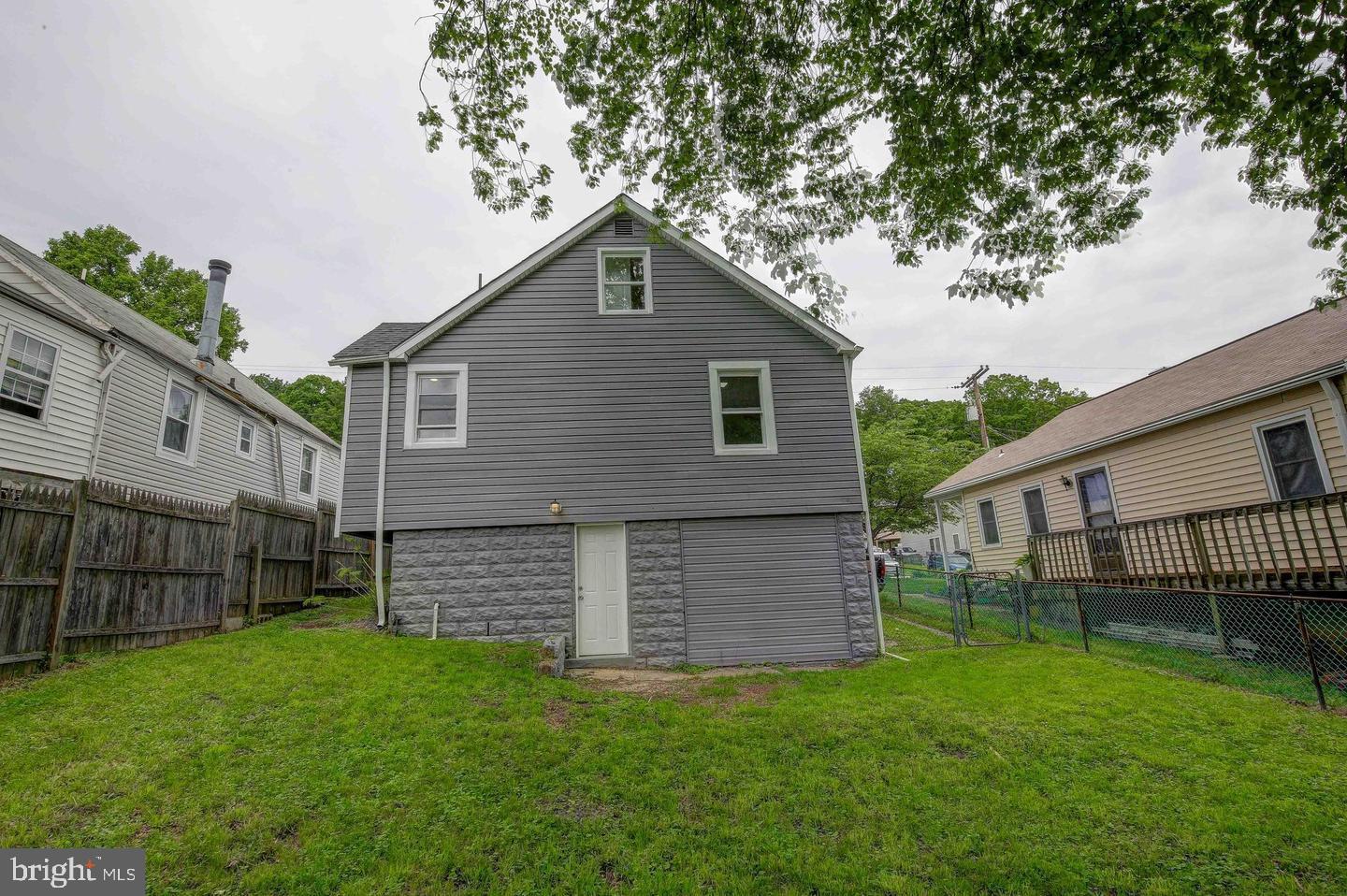 ROSEMONT - Residential