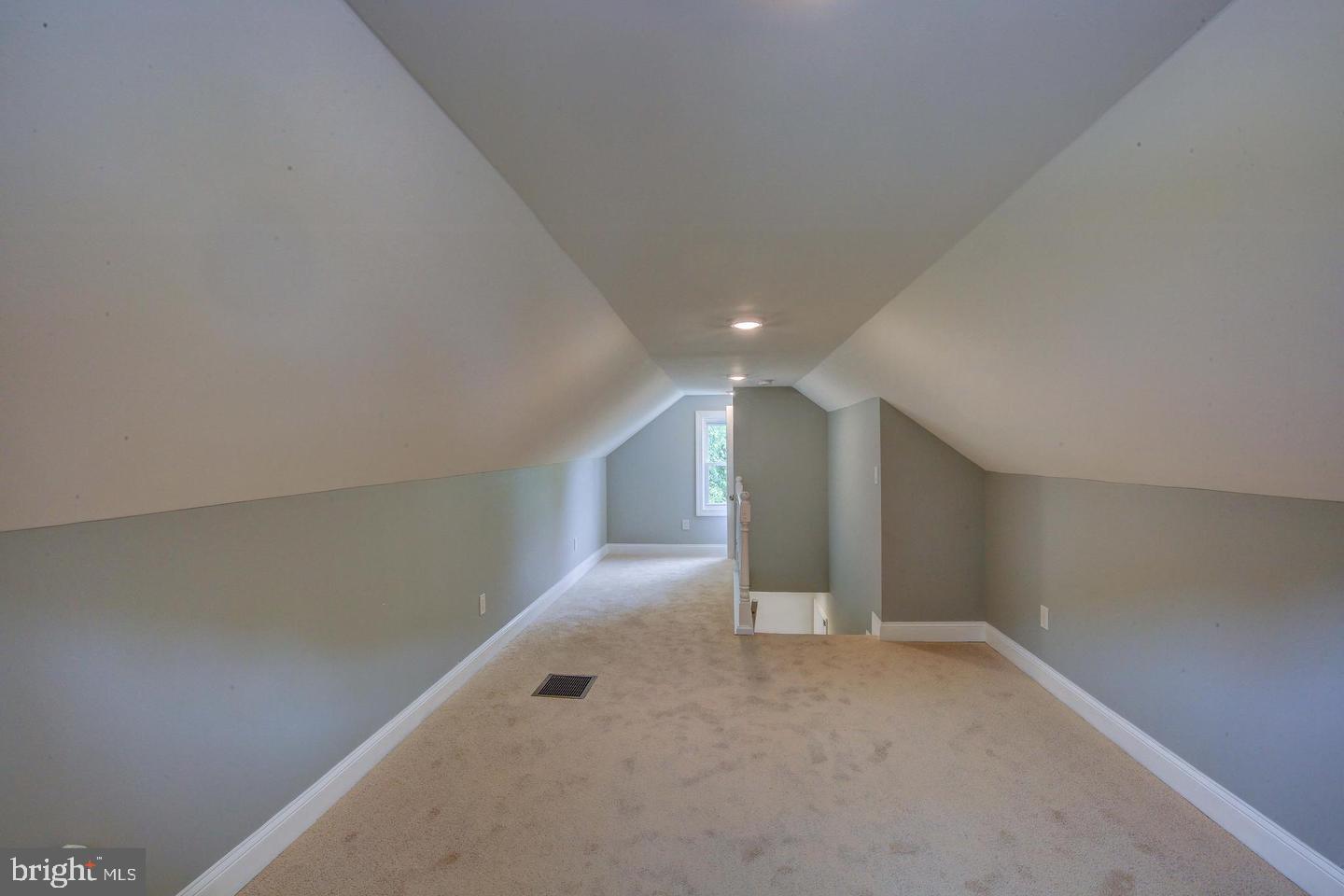 ROSEMONT - Residential