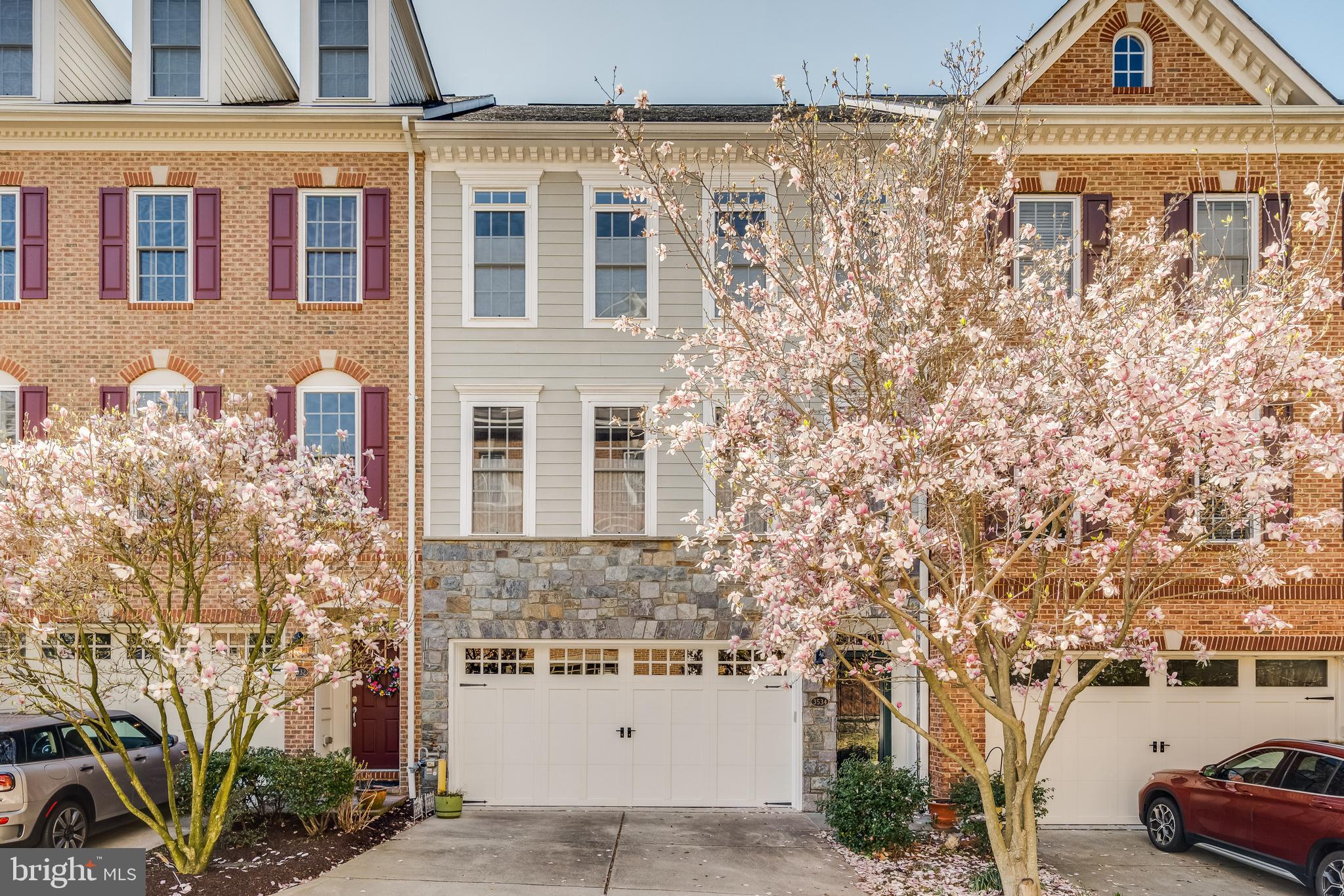 QUAKER RIDGE - Residential