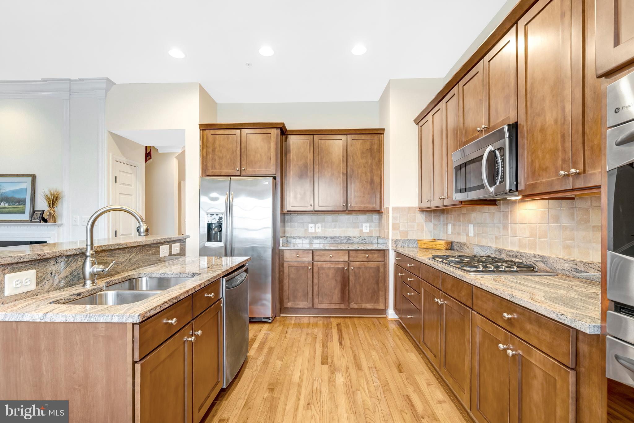 QUAKER RIDGE - Residential