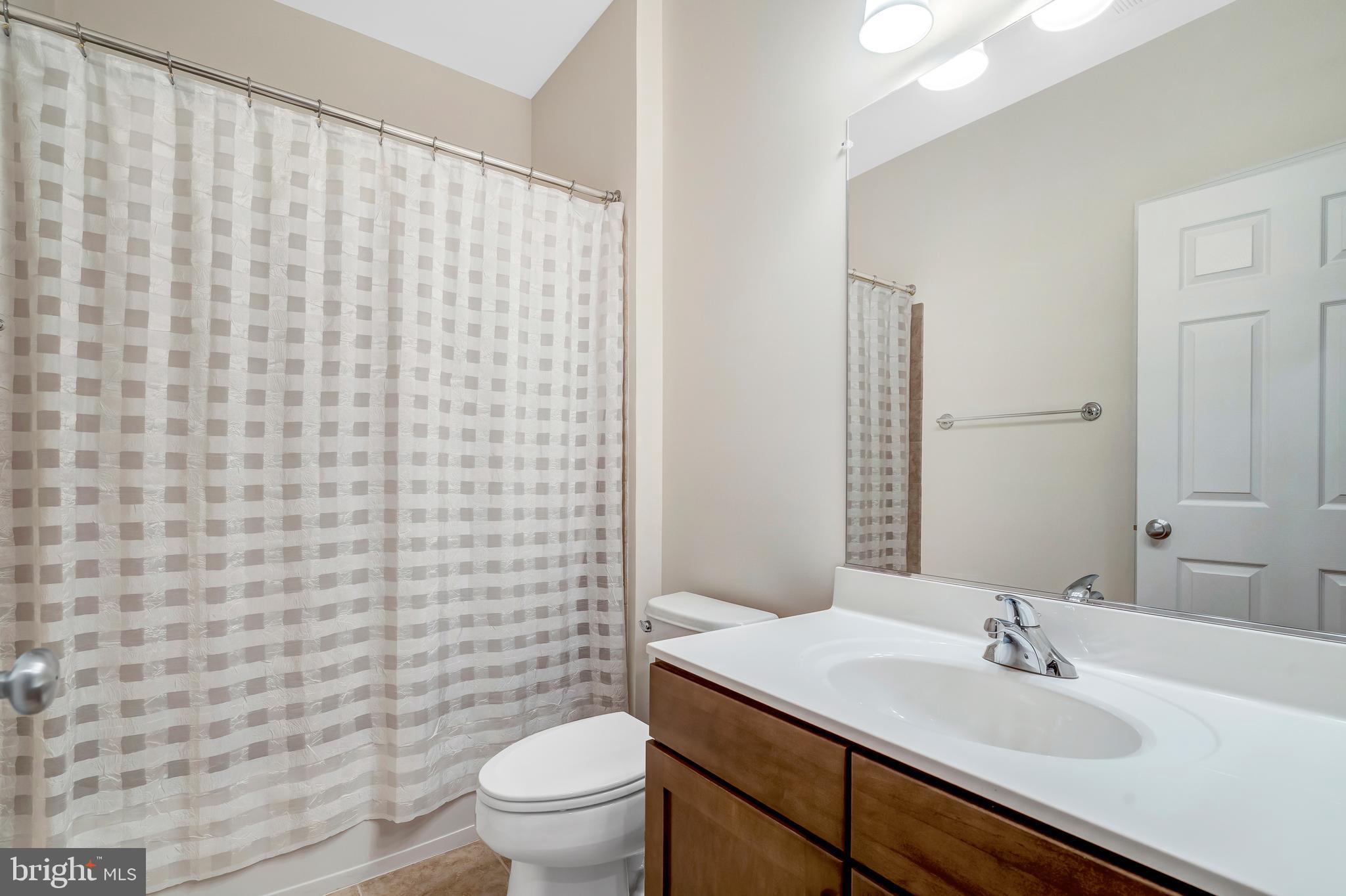 QUAKER RIDGE - Residential