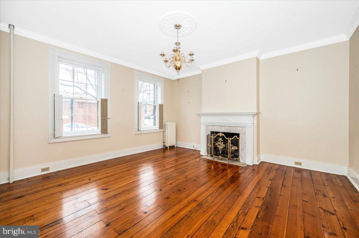 FREDERICK HISTORIC DISTRICT - Residential Lease