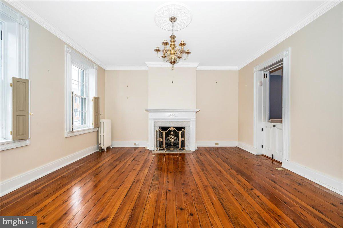 FREDERICK HISTORIC DISTRICT - Residential Lease