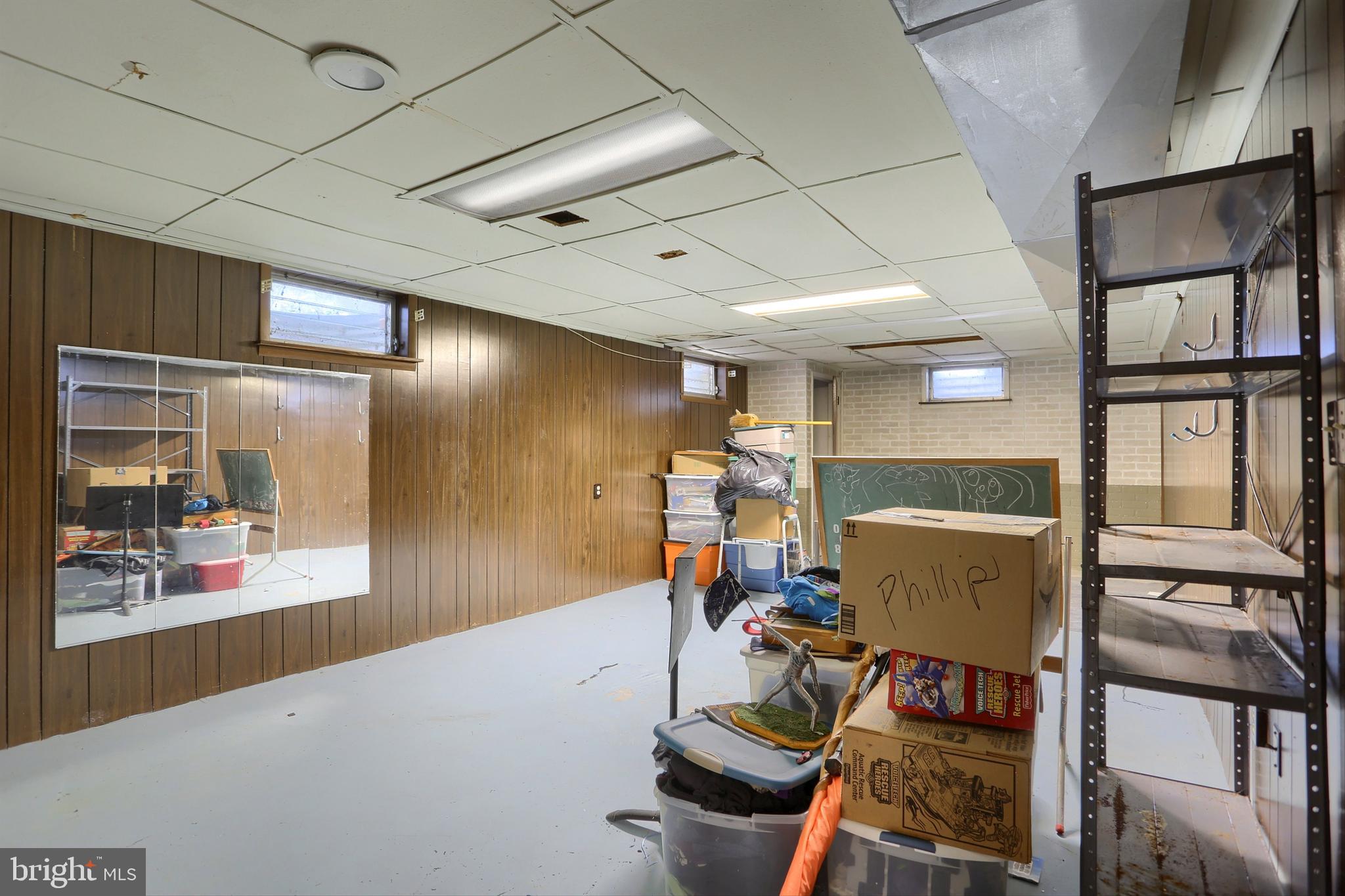 NORTH NEWTON - Residential