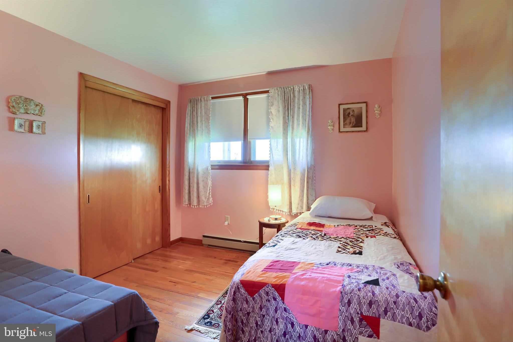 NORTH NEWTON - Residential