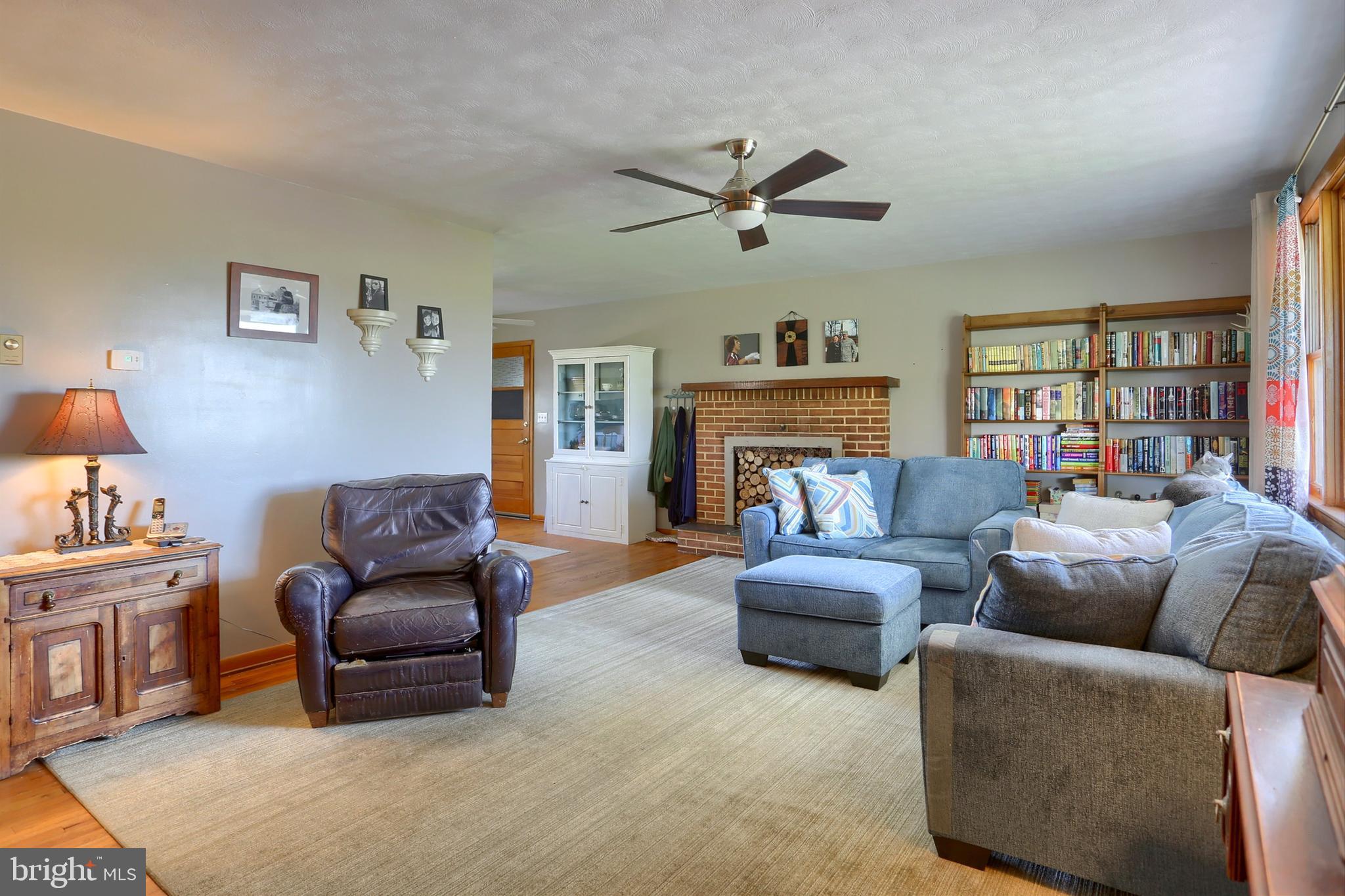 NORTH NEWTON - Residential