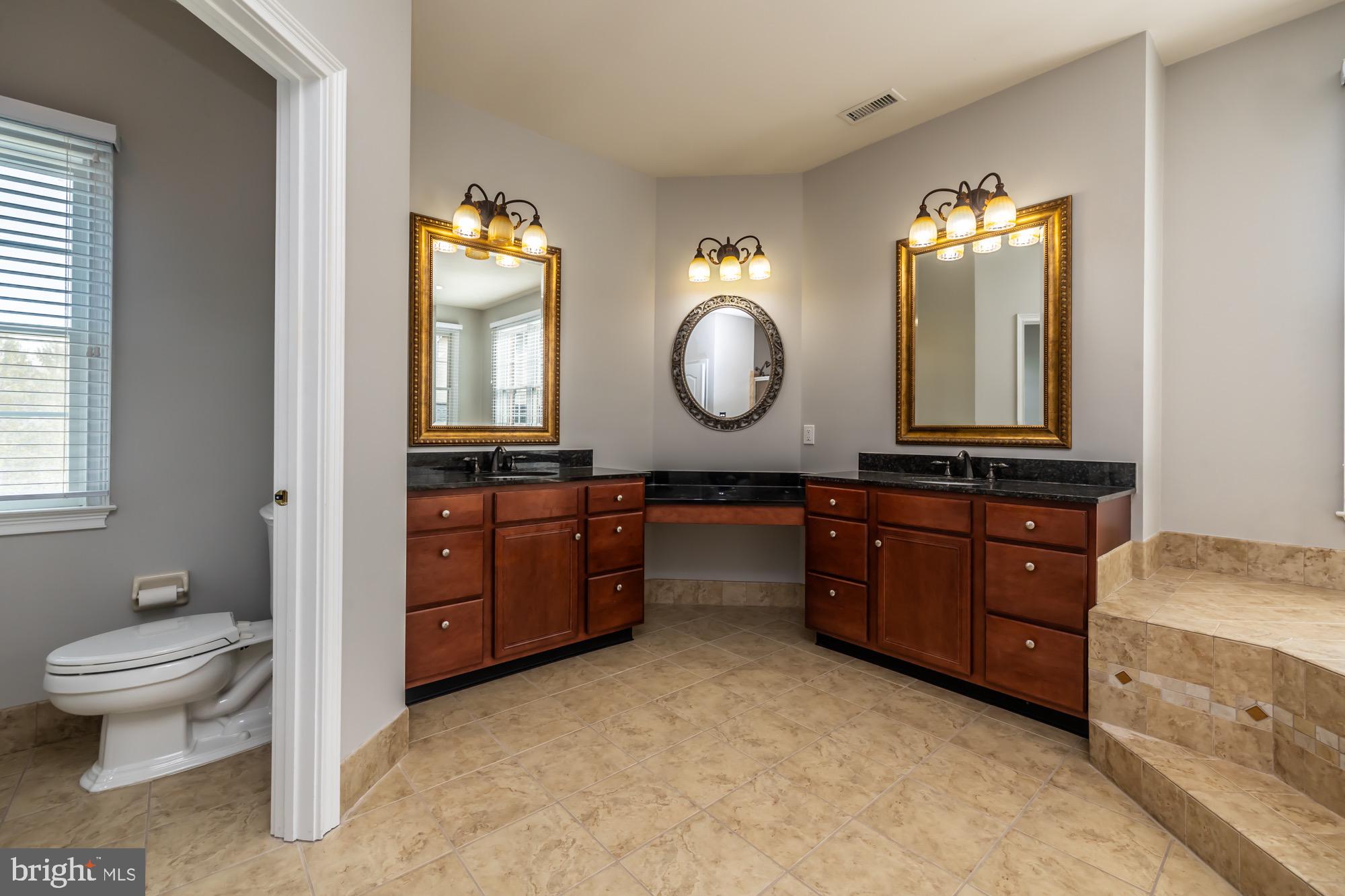 THE RESERVE AT CH - Residential