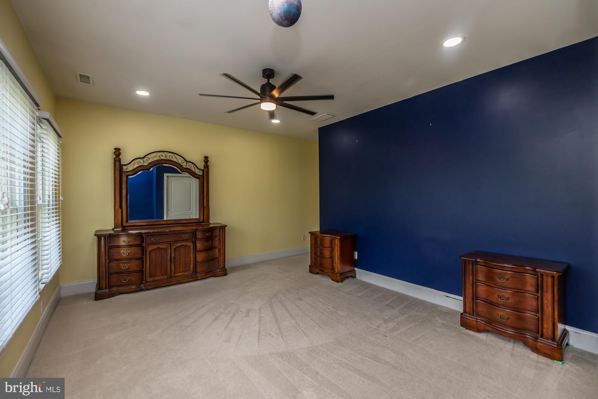 THE RESERVE AT CH - Residential