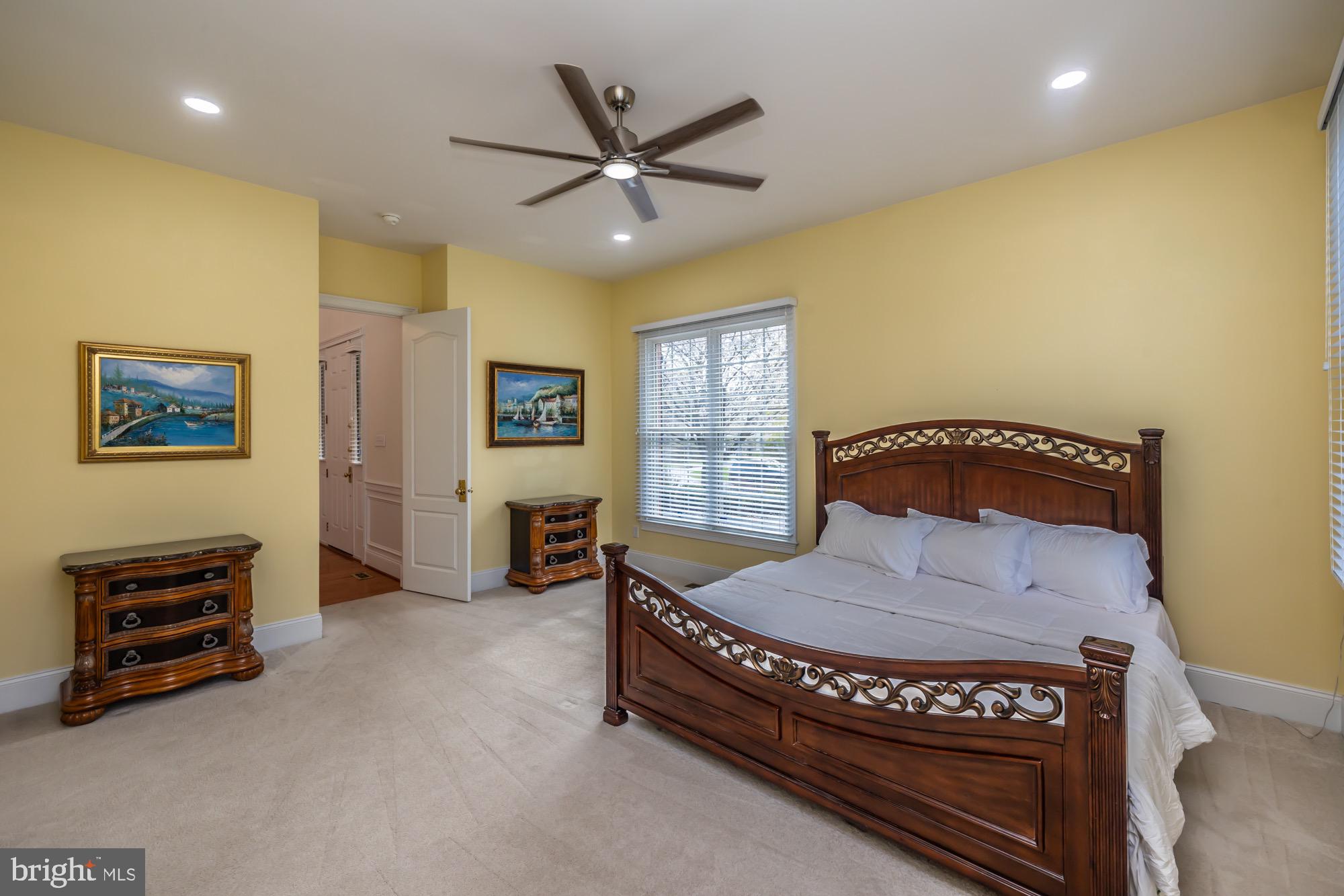 THE RESERVE AT CH - Residential