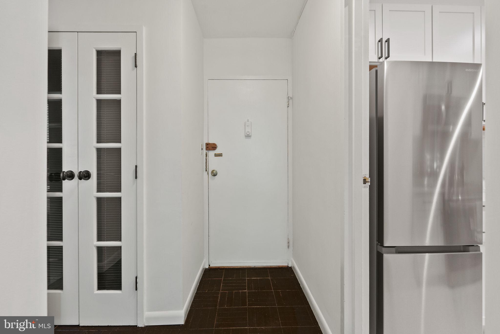 3033 NEW MEXICO AVENUE NW 305